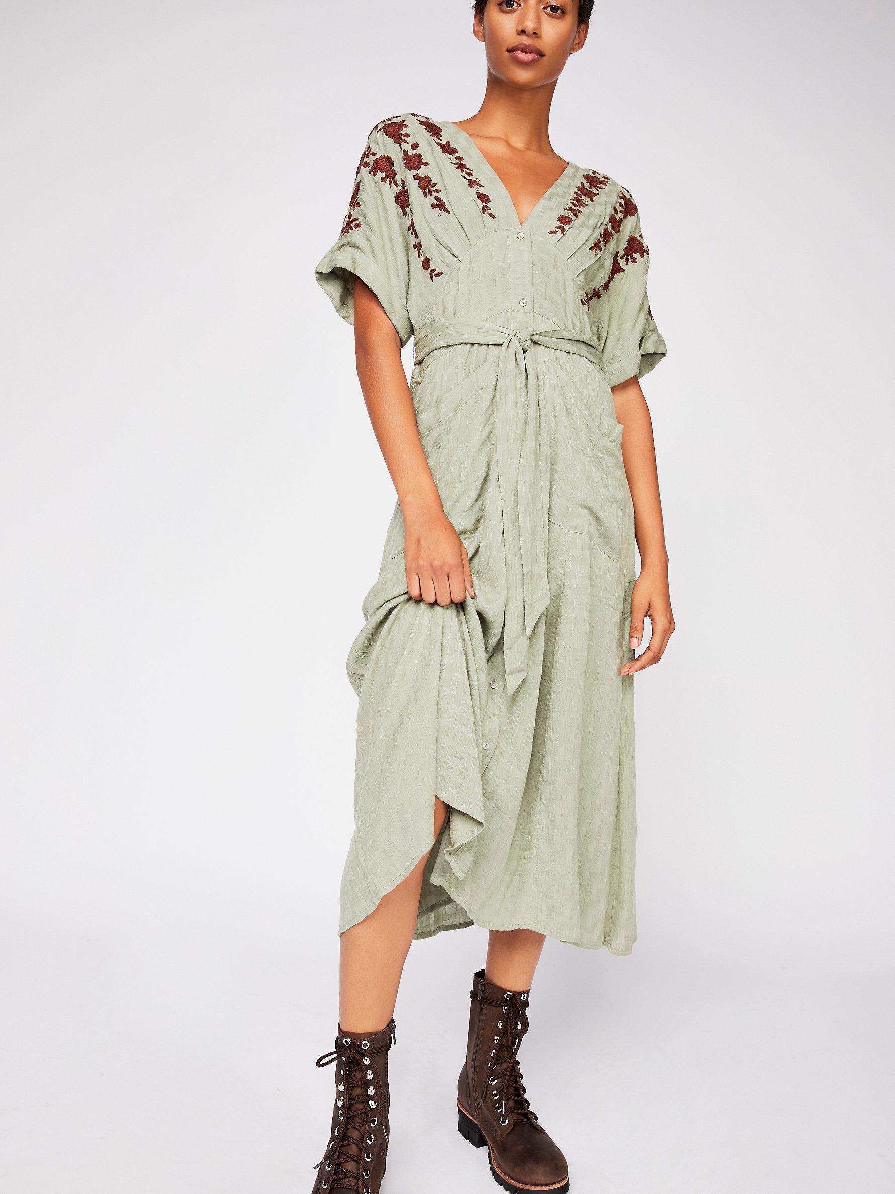 macys maternity dresses