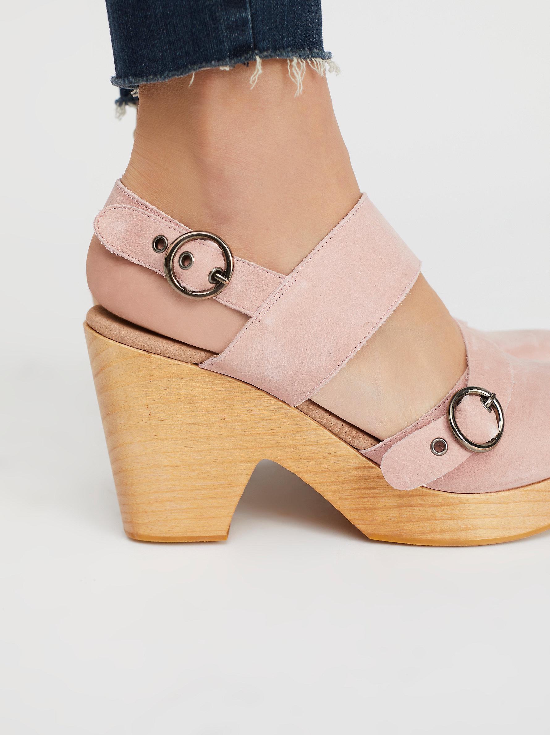 free people park circle clog