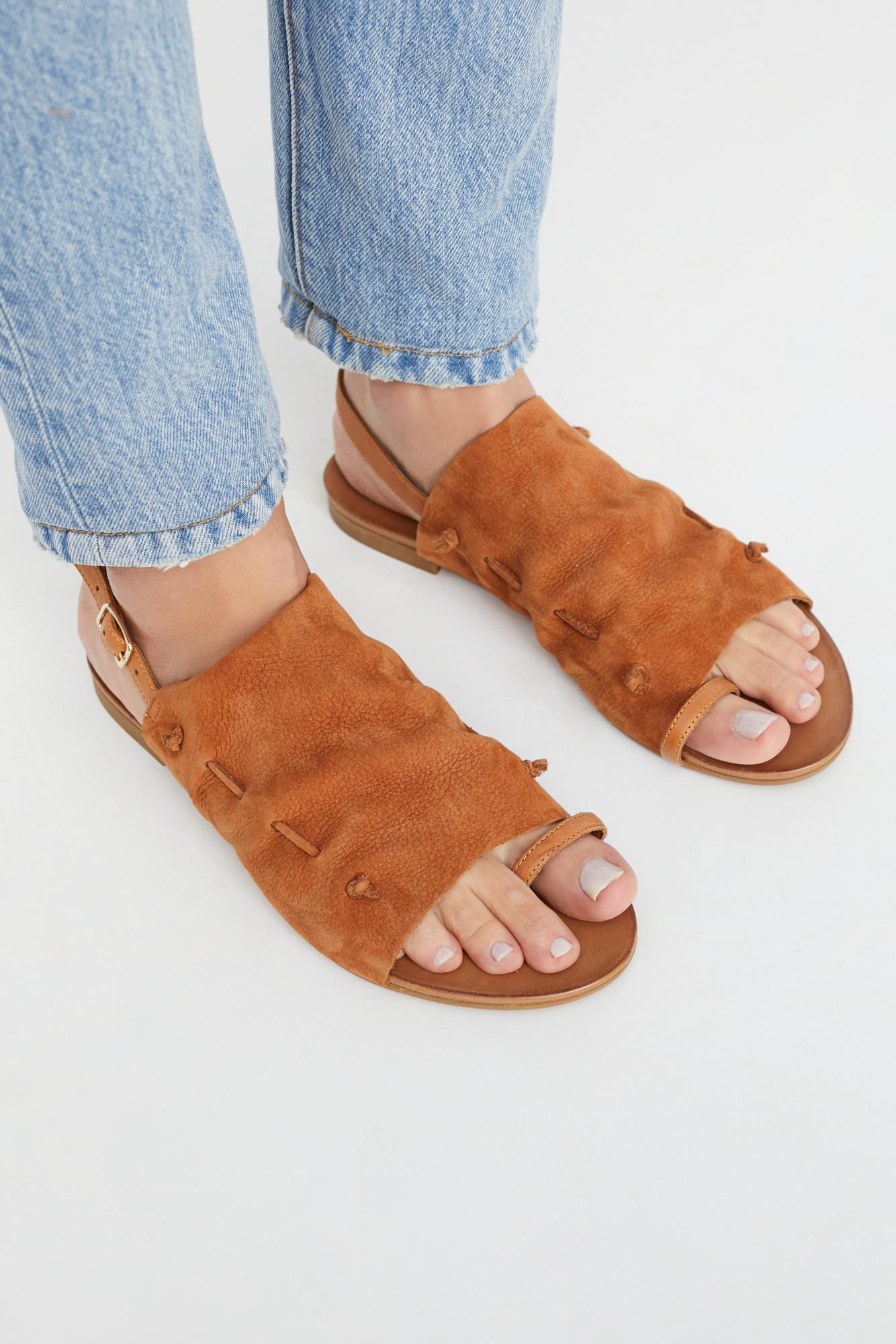 lake house sling back sandal
