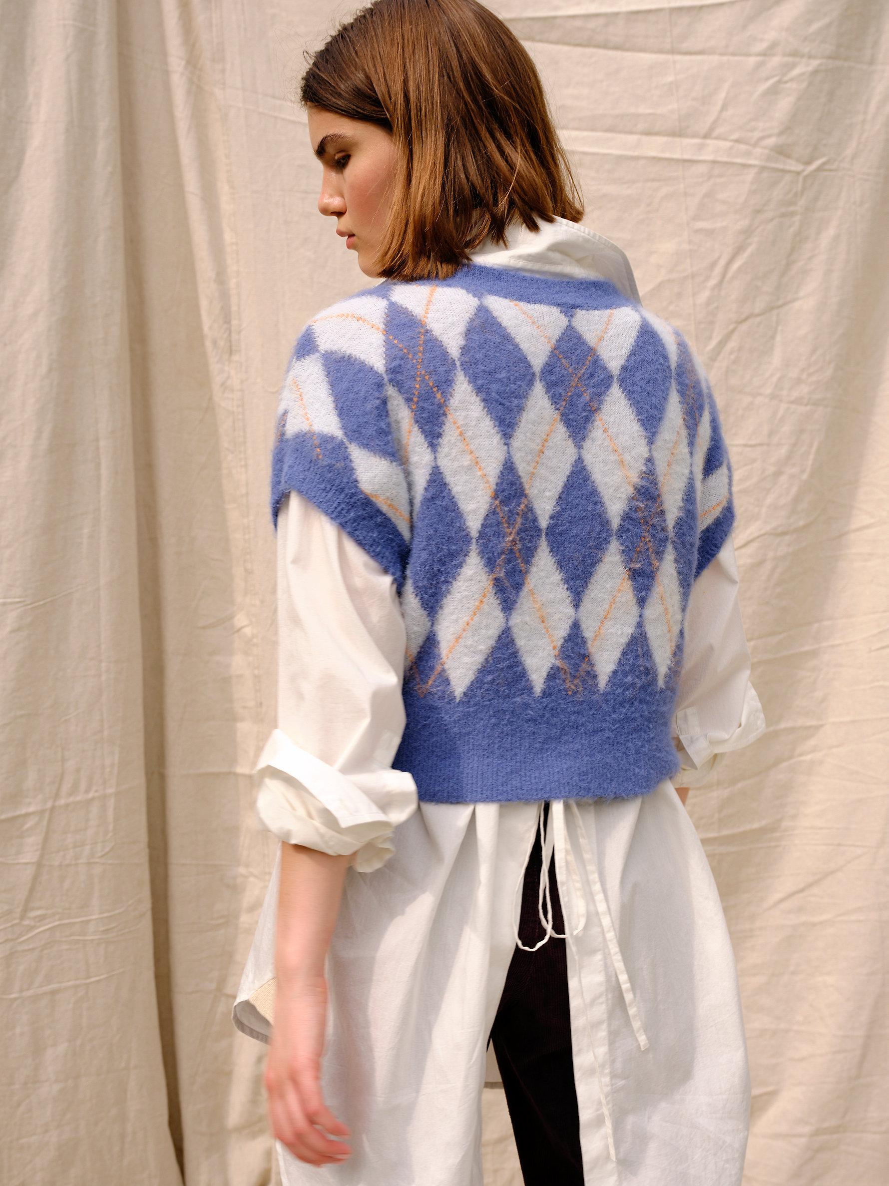 The Motions Vest in Tropical Sky Combo 