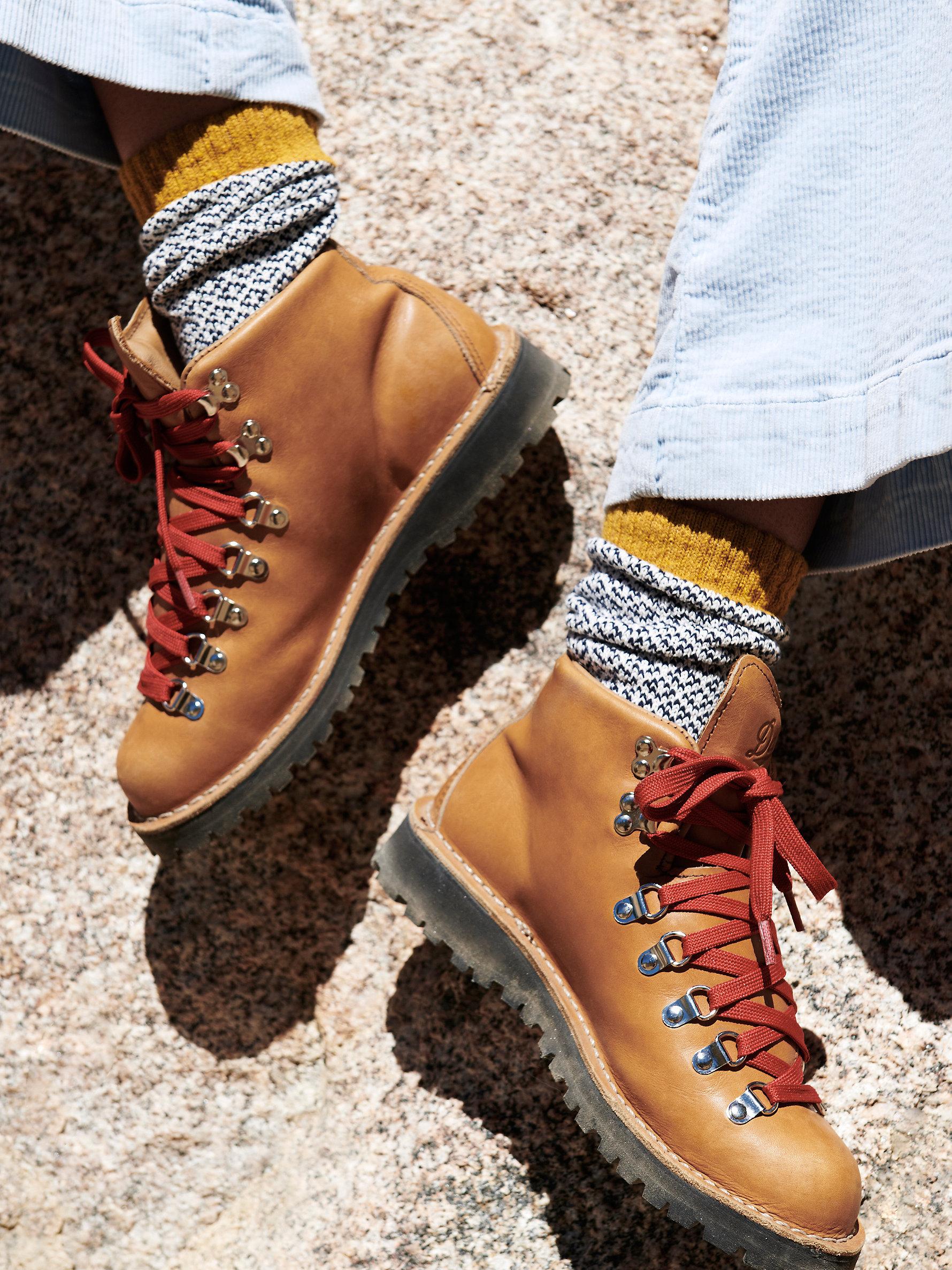 danner cascade mountain hiker boot