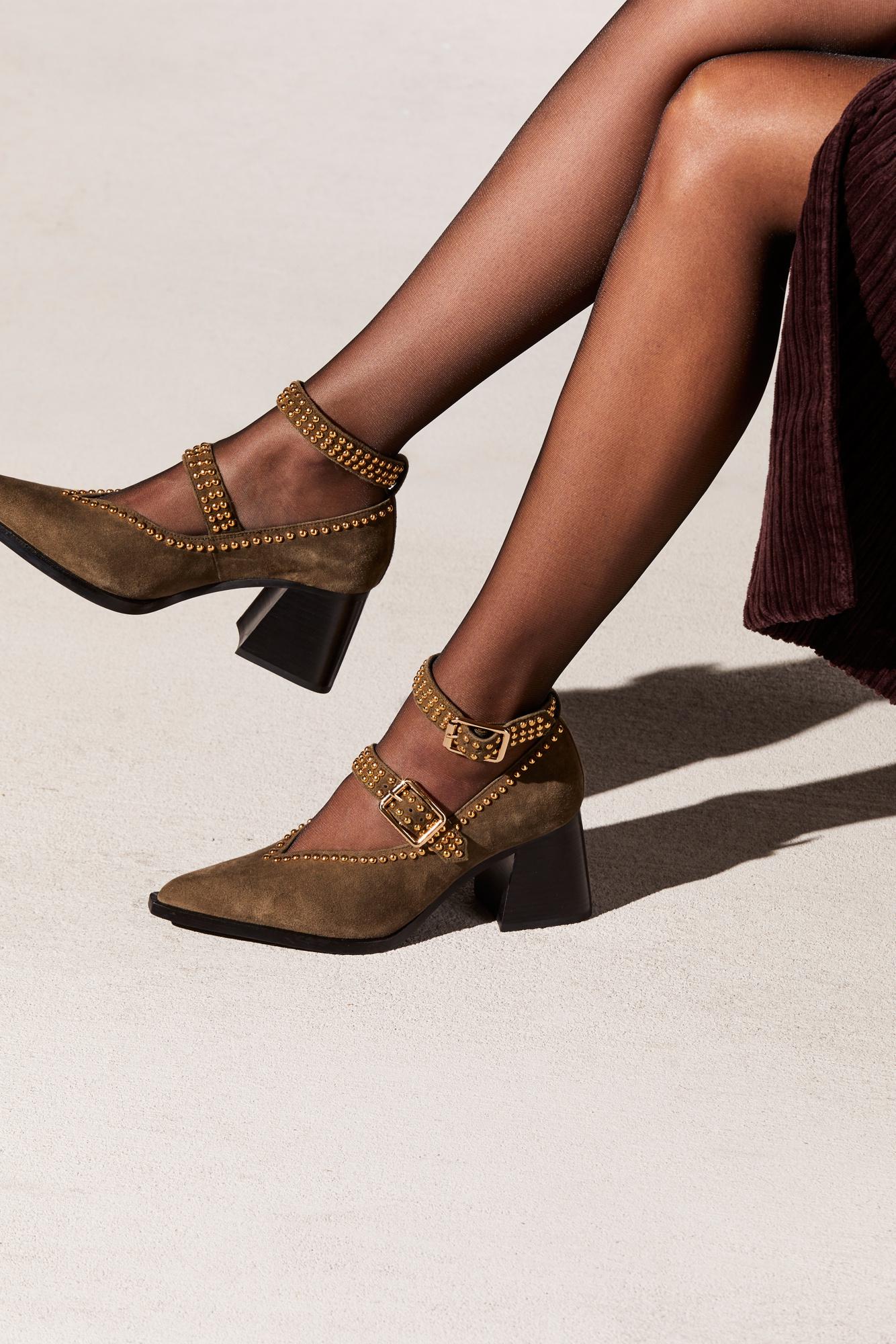 walk on by heel jeffrey campbell