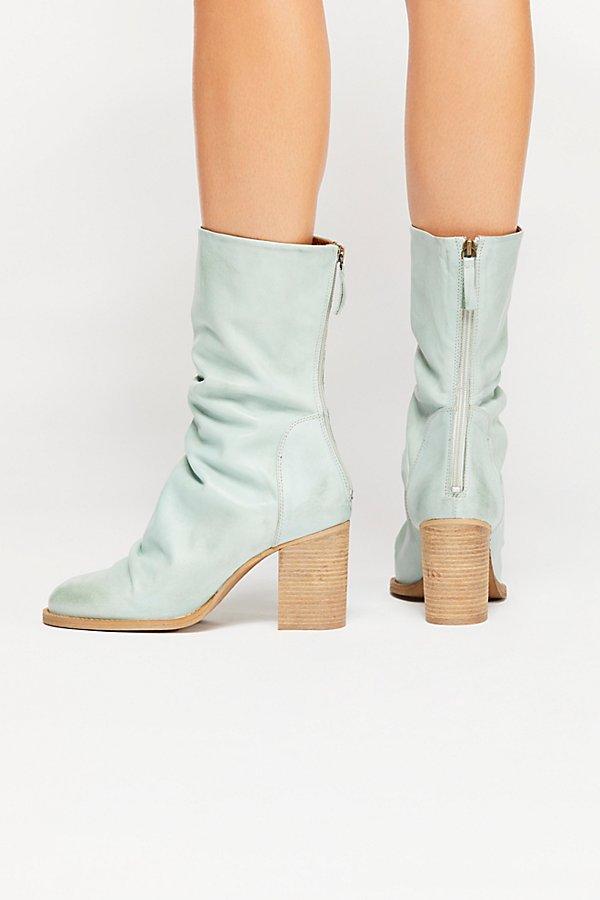 elle block heel boot bone