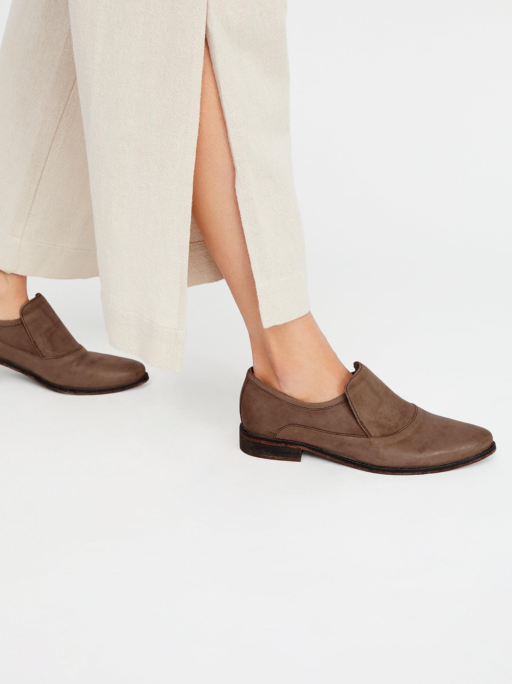 Leather Brady Slip On Loafer in Brown 