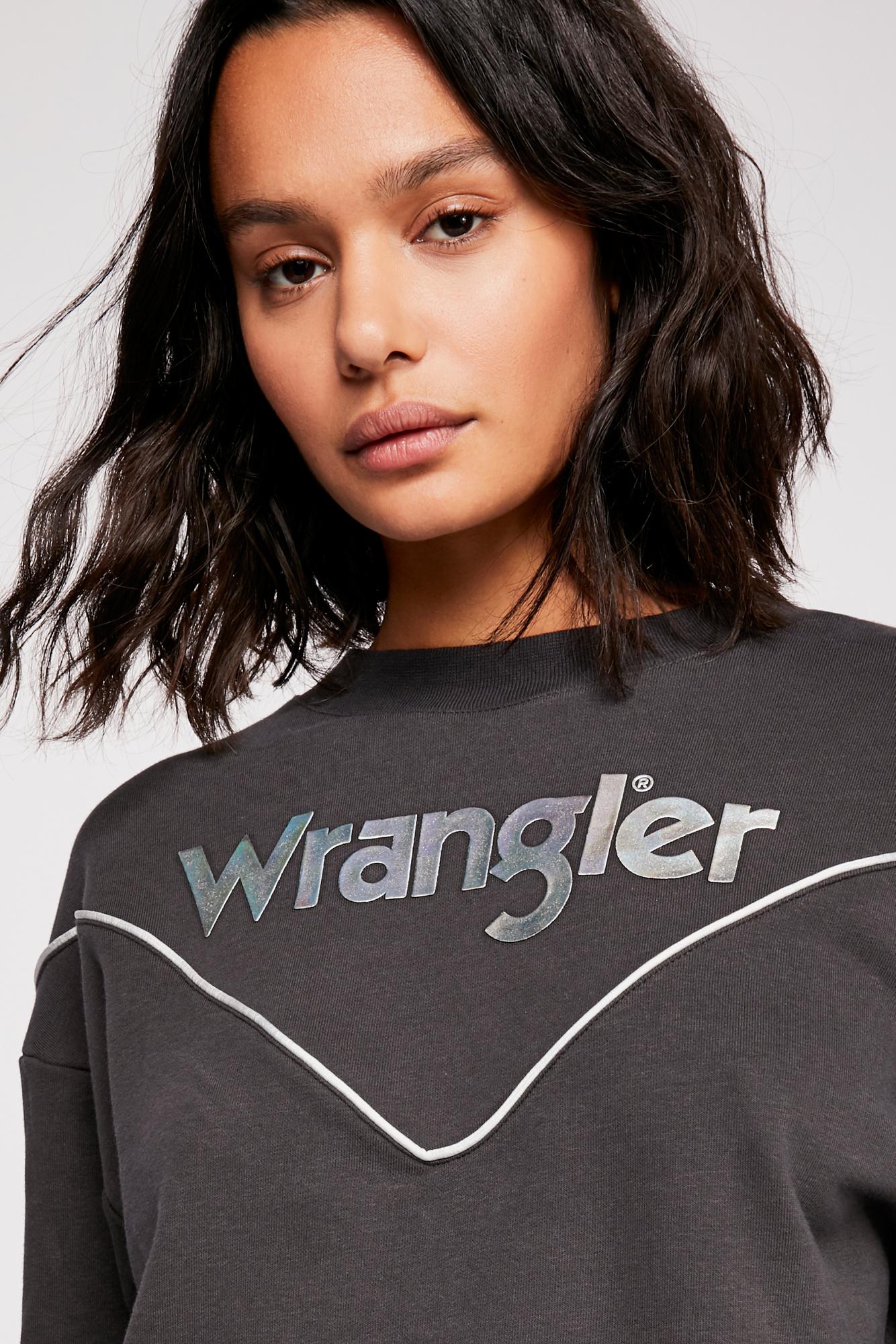 wrangler black sweatshirt