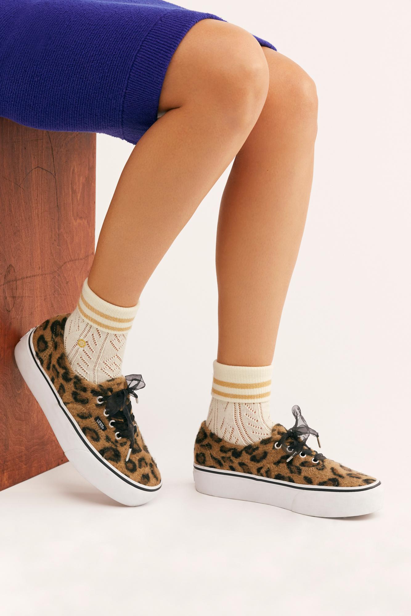 vans authentic platform fuzzy leopard