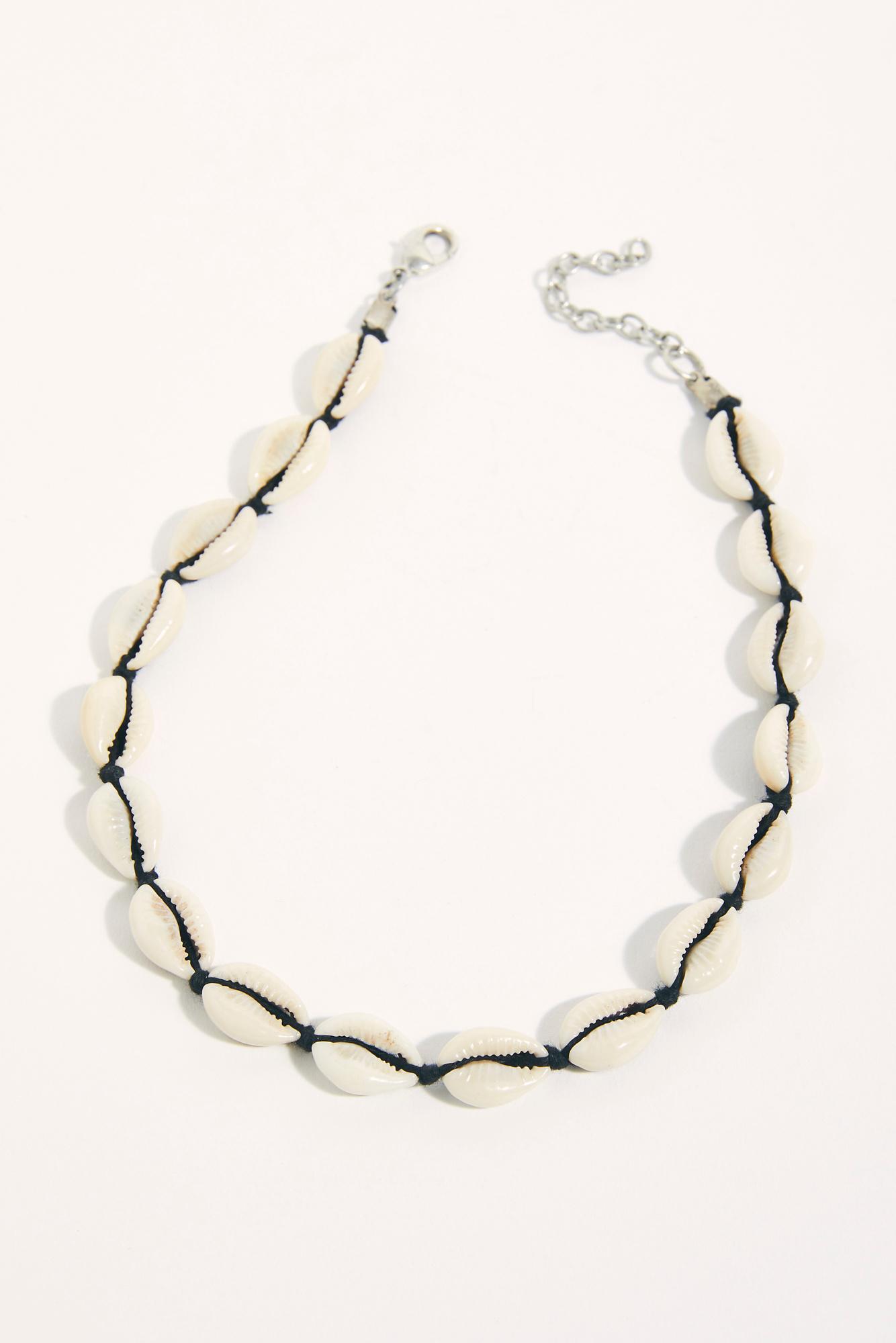 waikiki shell necklace