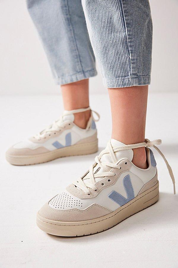 Veja v1 size on sale 38