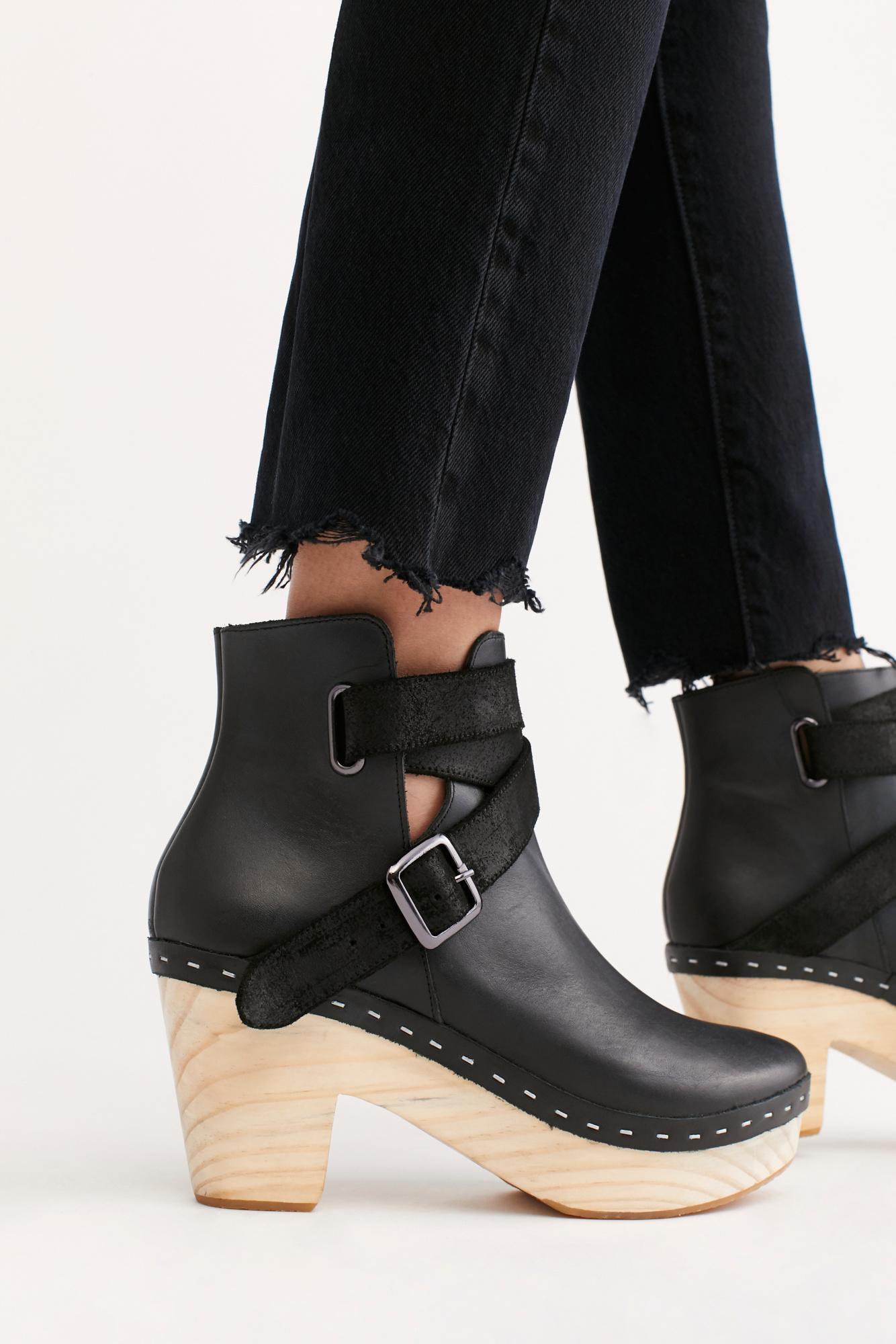 Free People Bungalow Clog Boot By Fp Collection in Black | Lyst