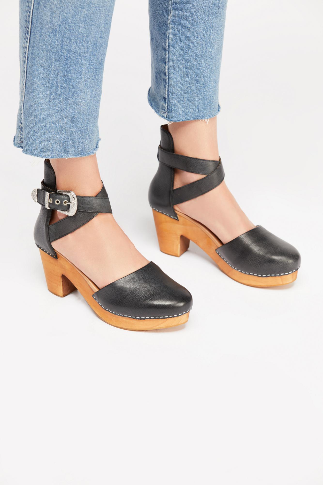 free people clogs