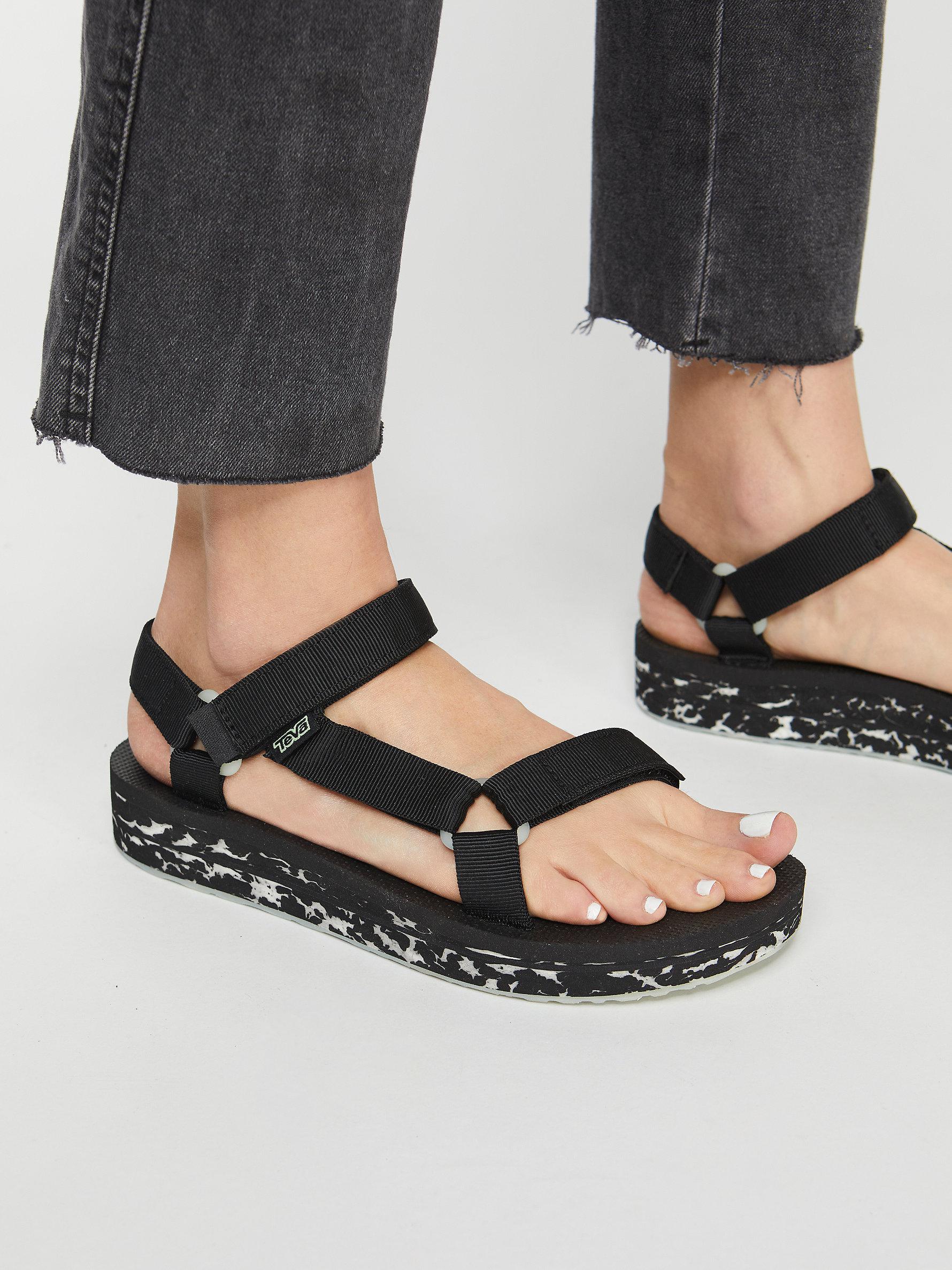 teva midform universal black