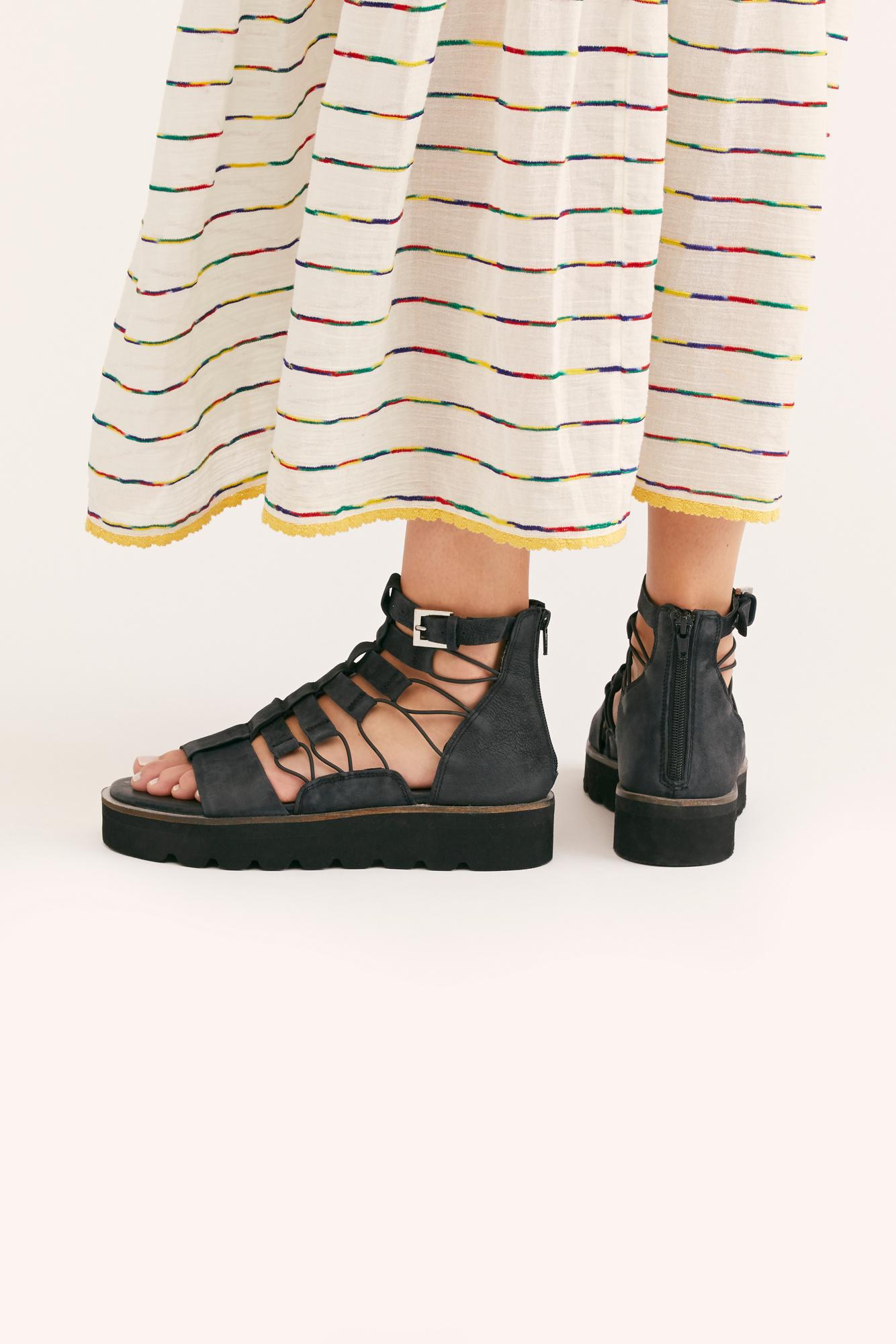 sunrise flatform sandal