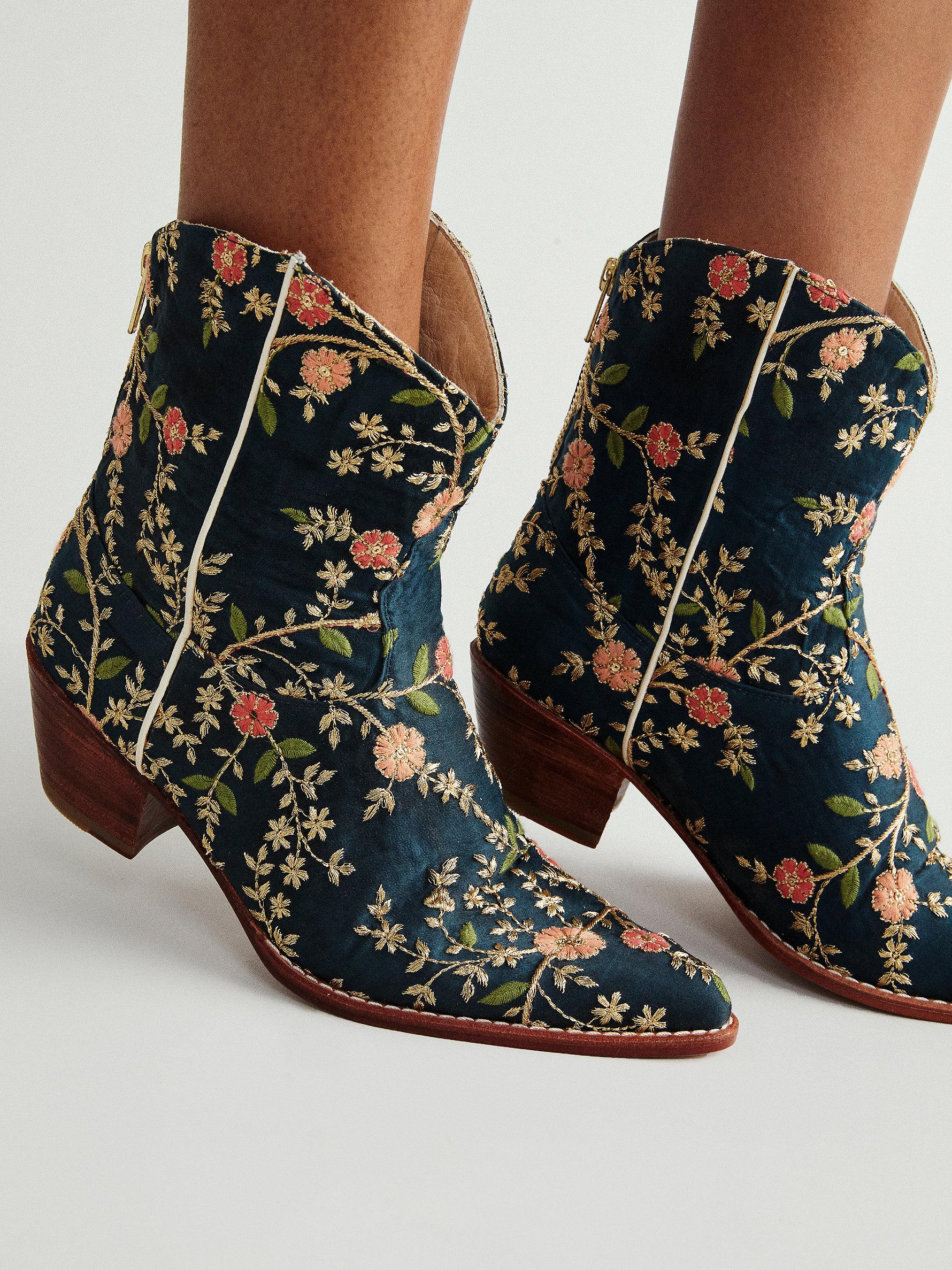 Free People Eloise Embroidered Ankle Boots | Lyst