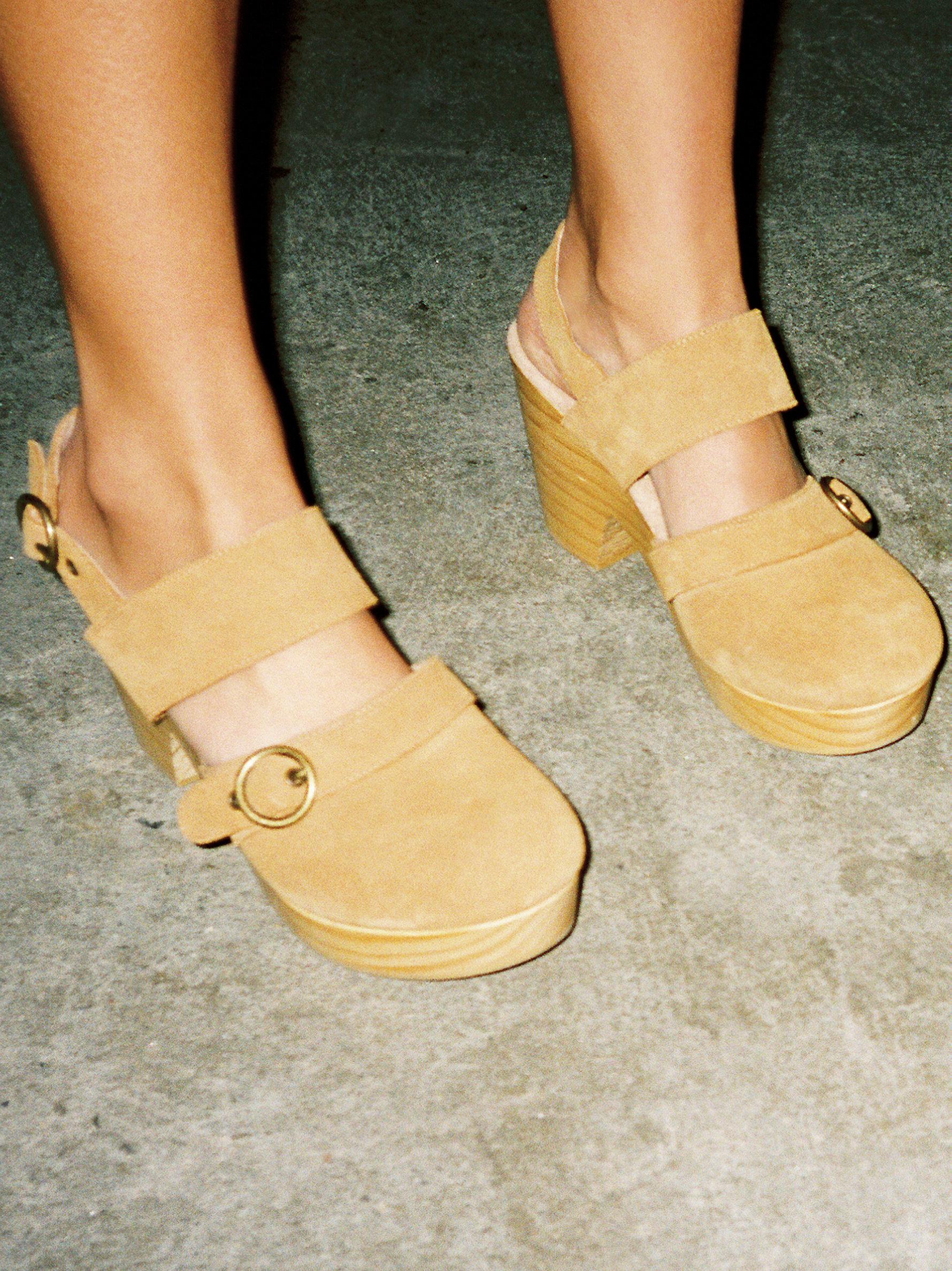 free people park circle clog