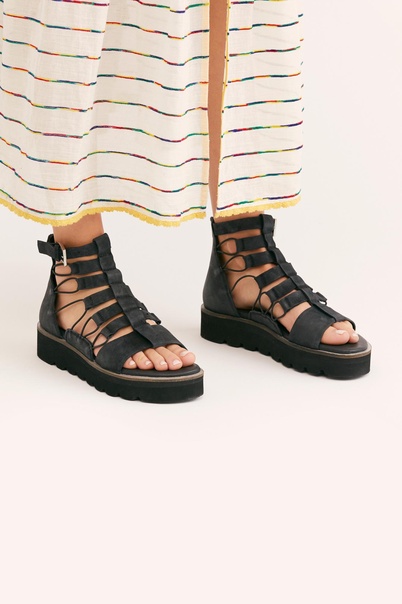 sunrise flatform sandal