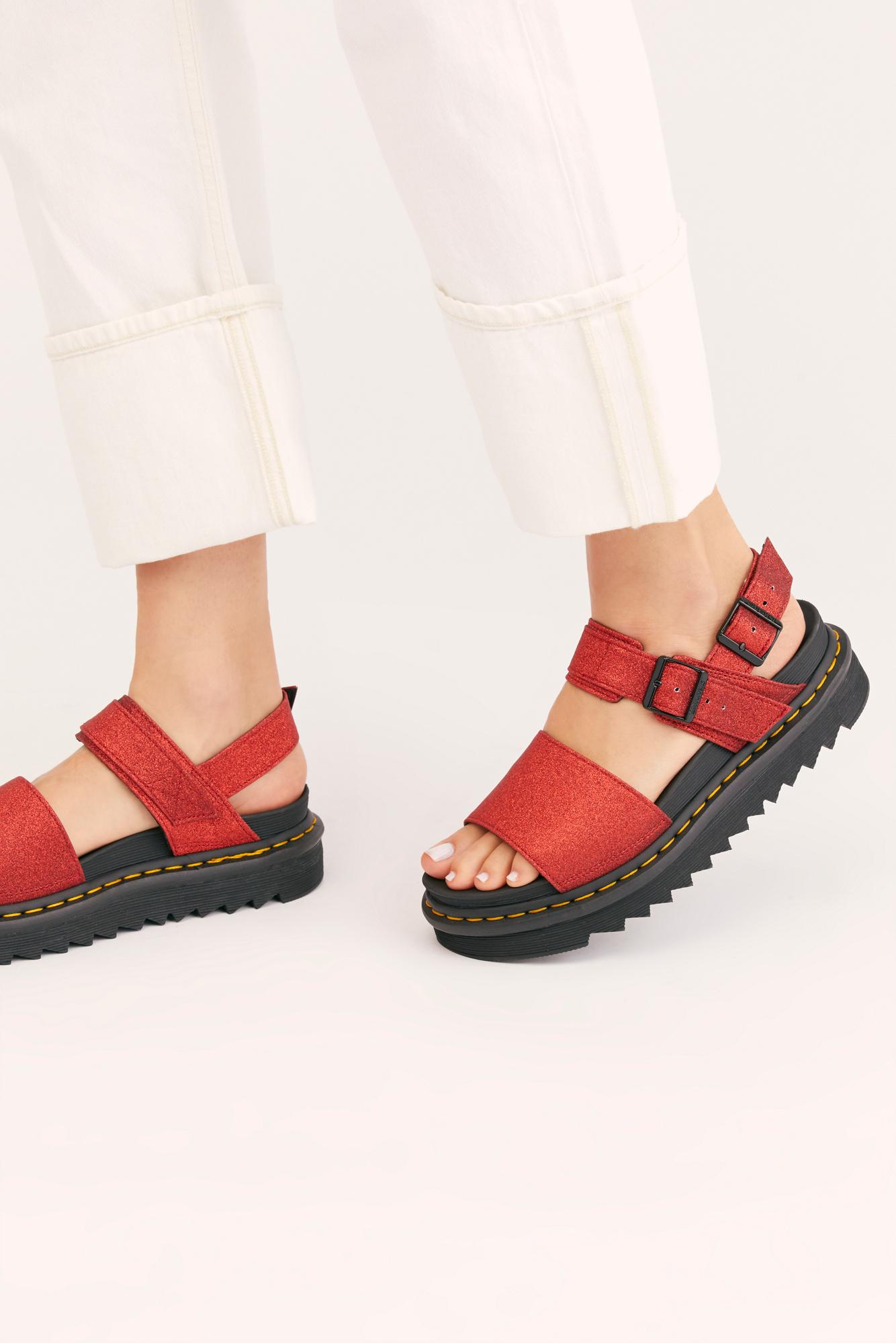 dr martens voss red