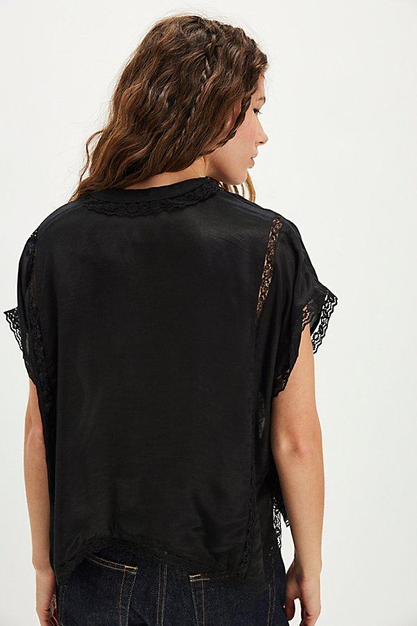 MEER. / FLOWER LACE TOPS (black)
