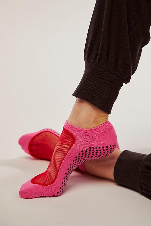 Neon Pink Mesh Ankle sock