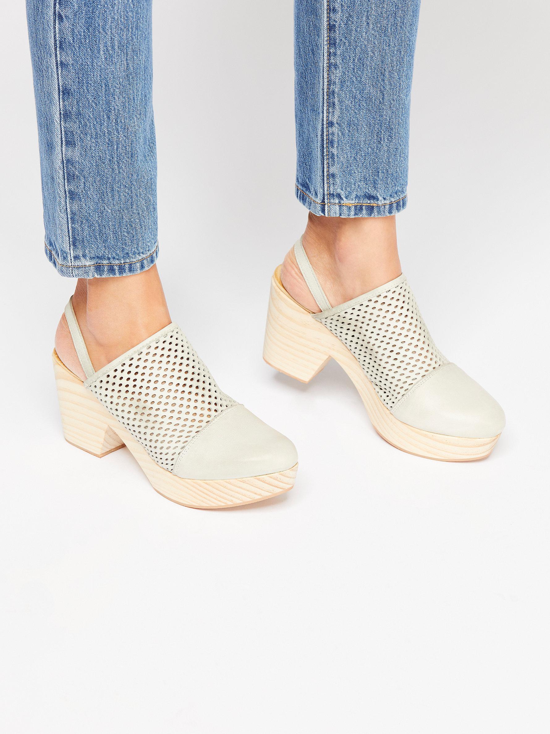 logan clog free people