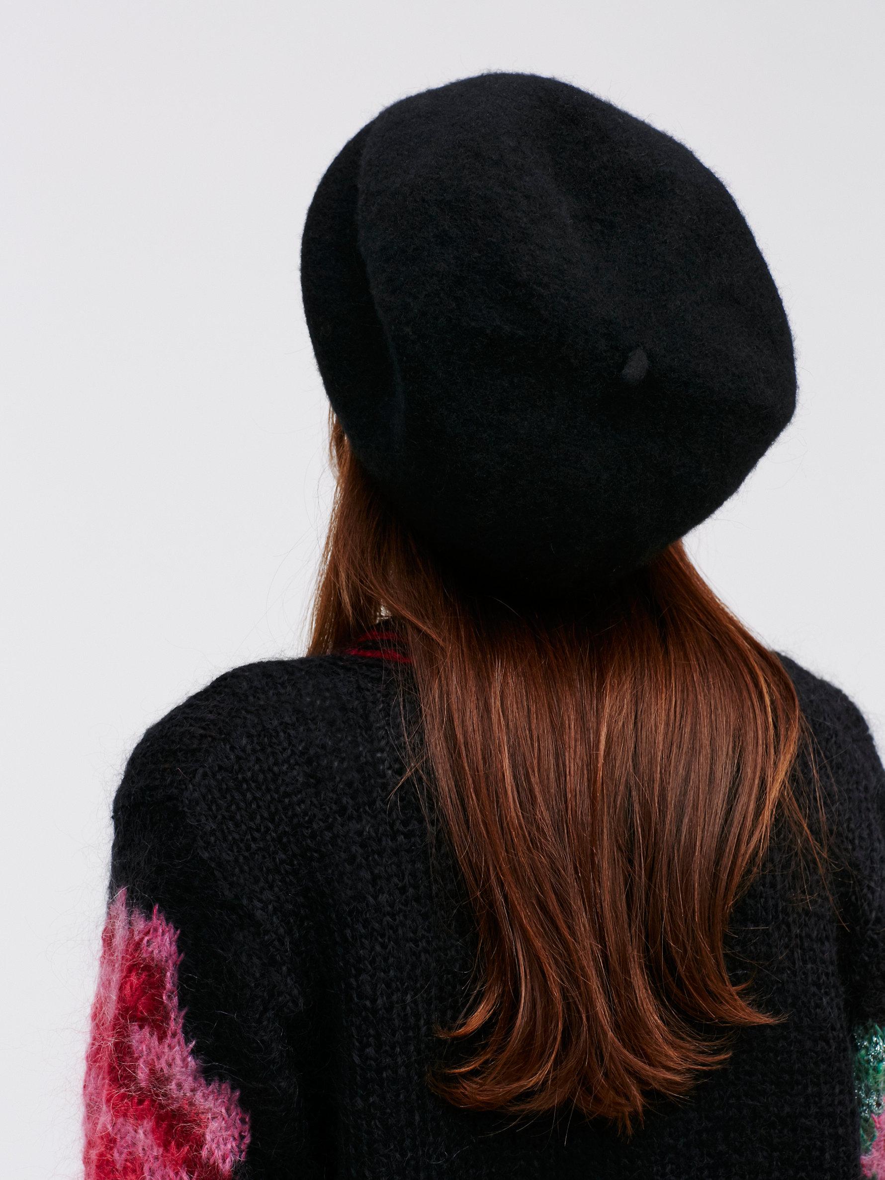 Free People Bisous Slouchy Beret in Black | Lyst