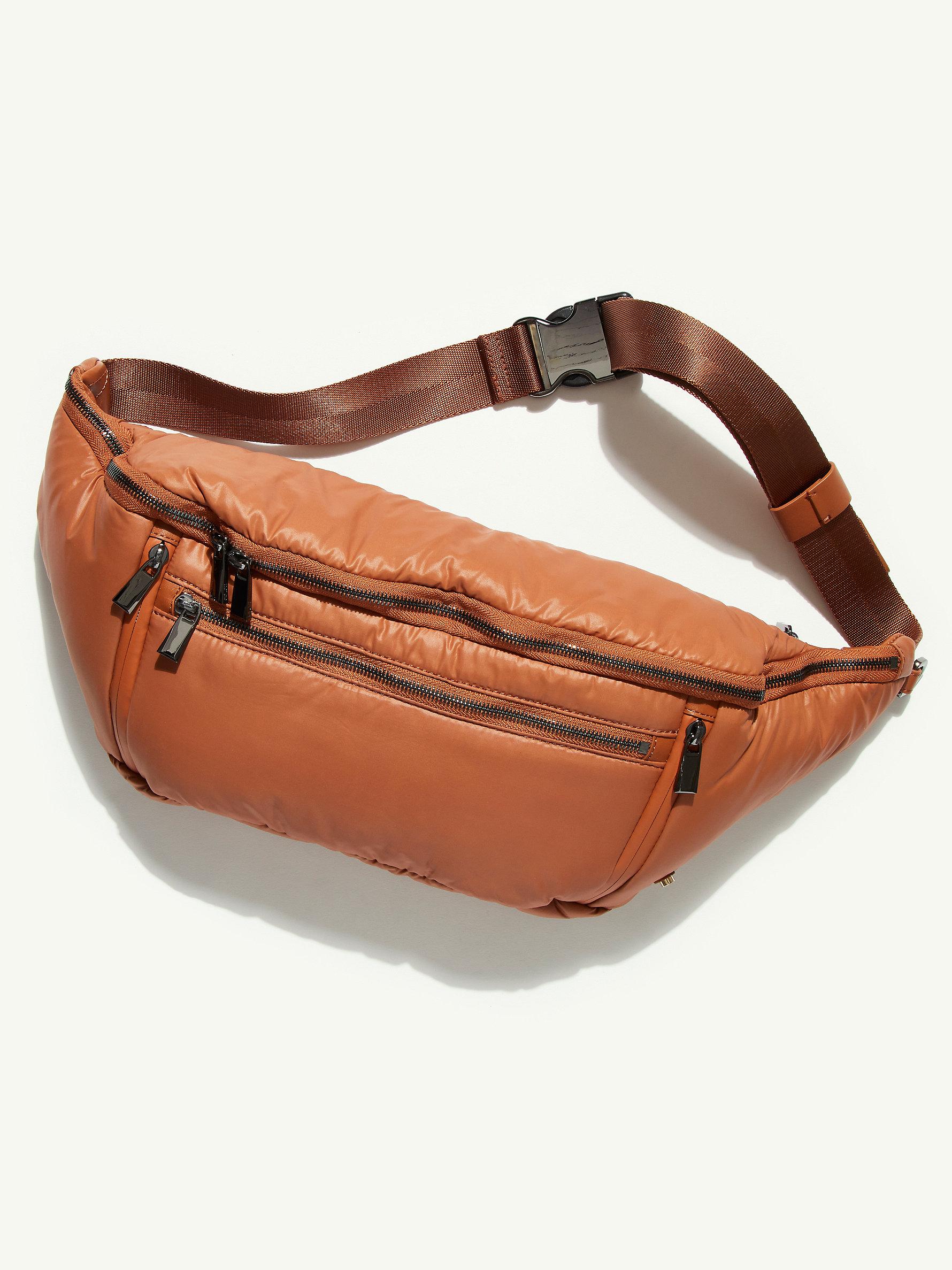 caraa sling bag