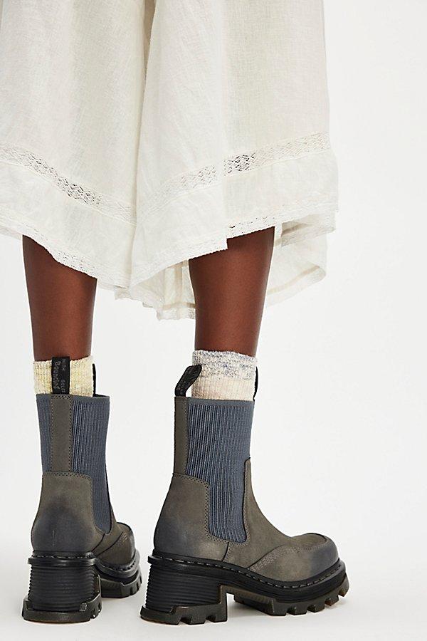 Dr. Martens Corran Chelsea Boots in White | Lyst