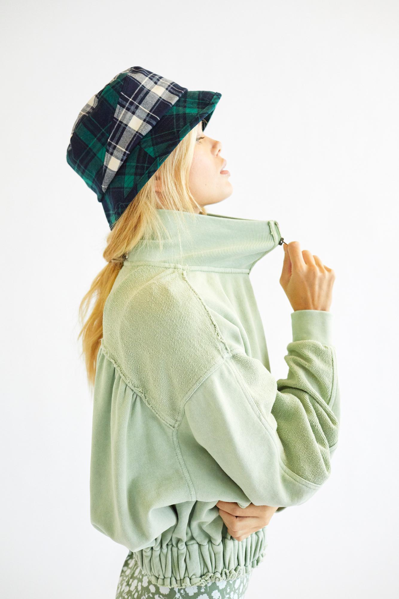 Plaid Bucket Hat in Blue 