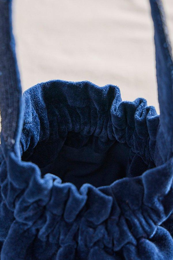 Free People Valentina Velvet Pouch in Blue | Lyst display picture 2
