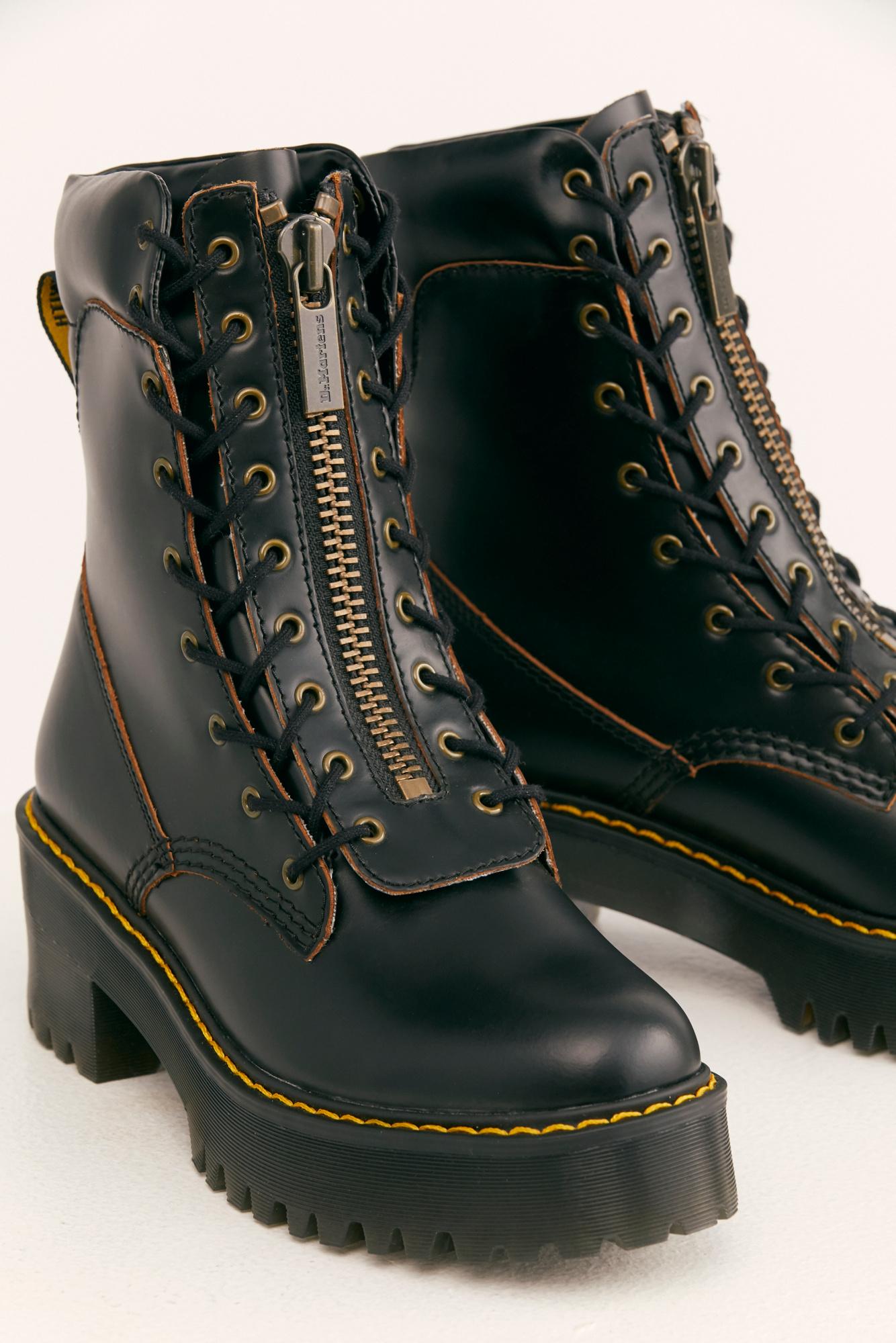 dr martens leonore rea