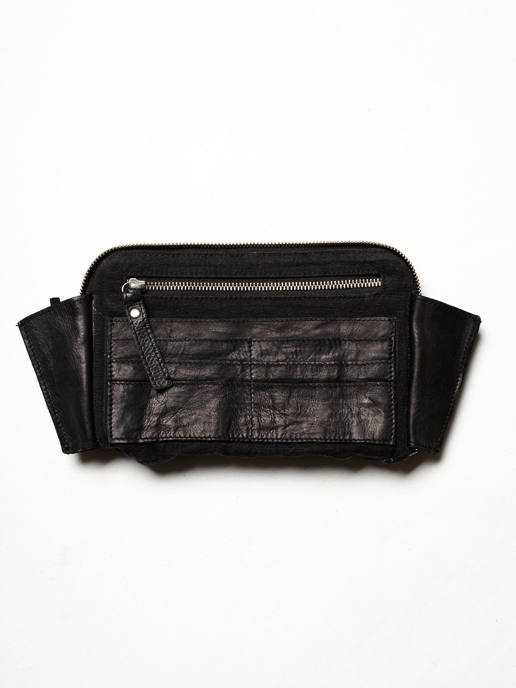 Fossil travel wallet