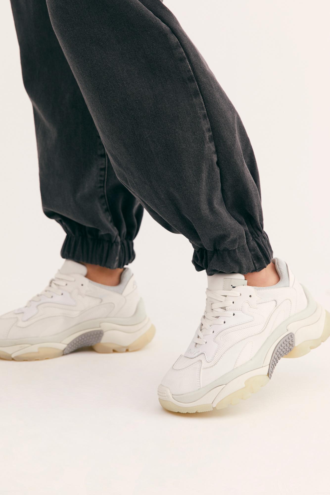 the ragged priest jog on jeans