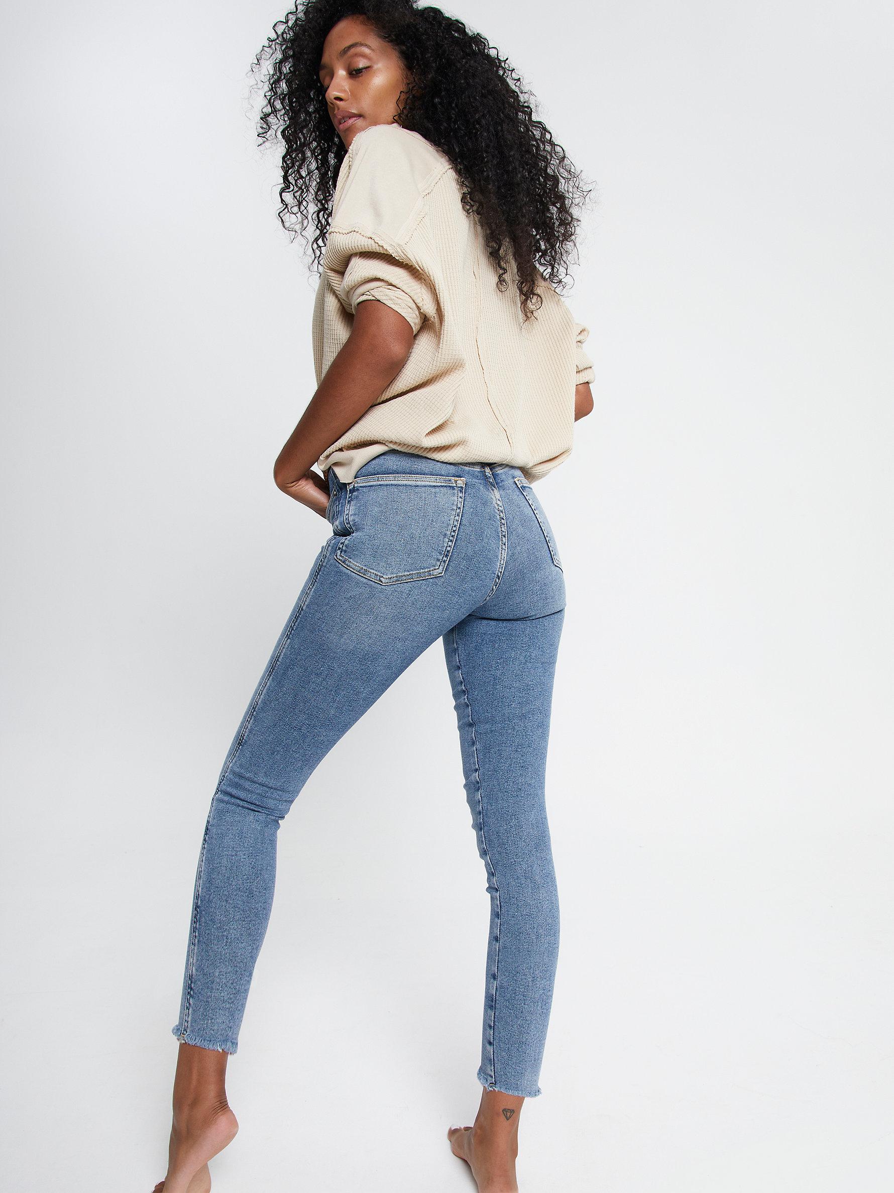 Denim Raw High-rise Jegging in Blue 
