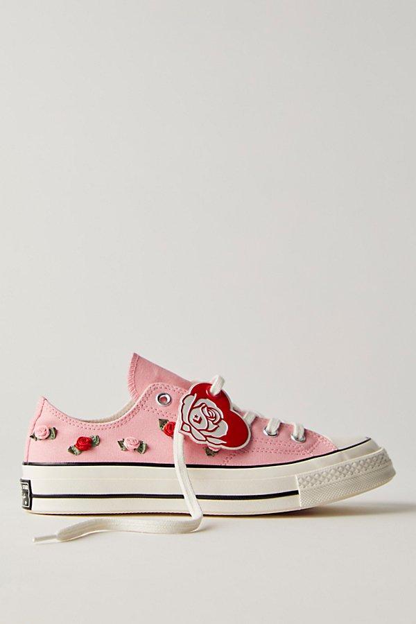 Converse Chuck 70 Love Me Low-Top Sneakers in Pink | Lyst