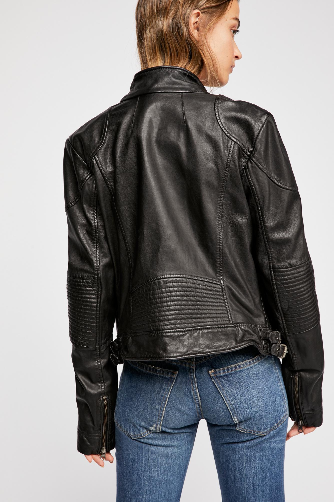 Women S Black Fitted And Rugged Leather Jacket