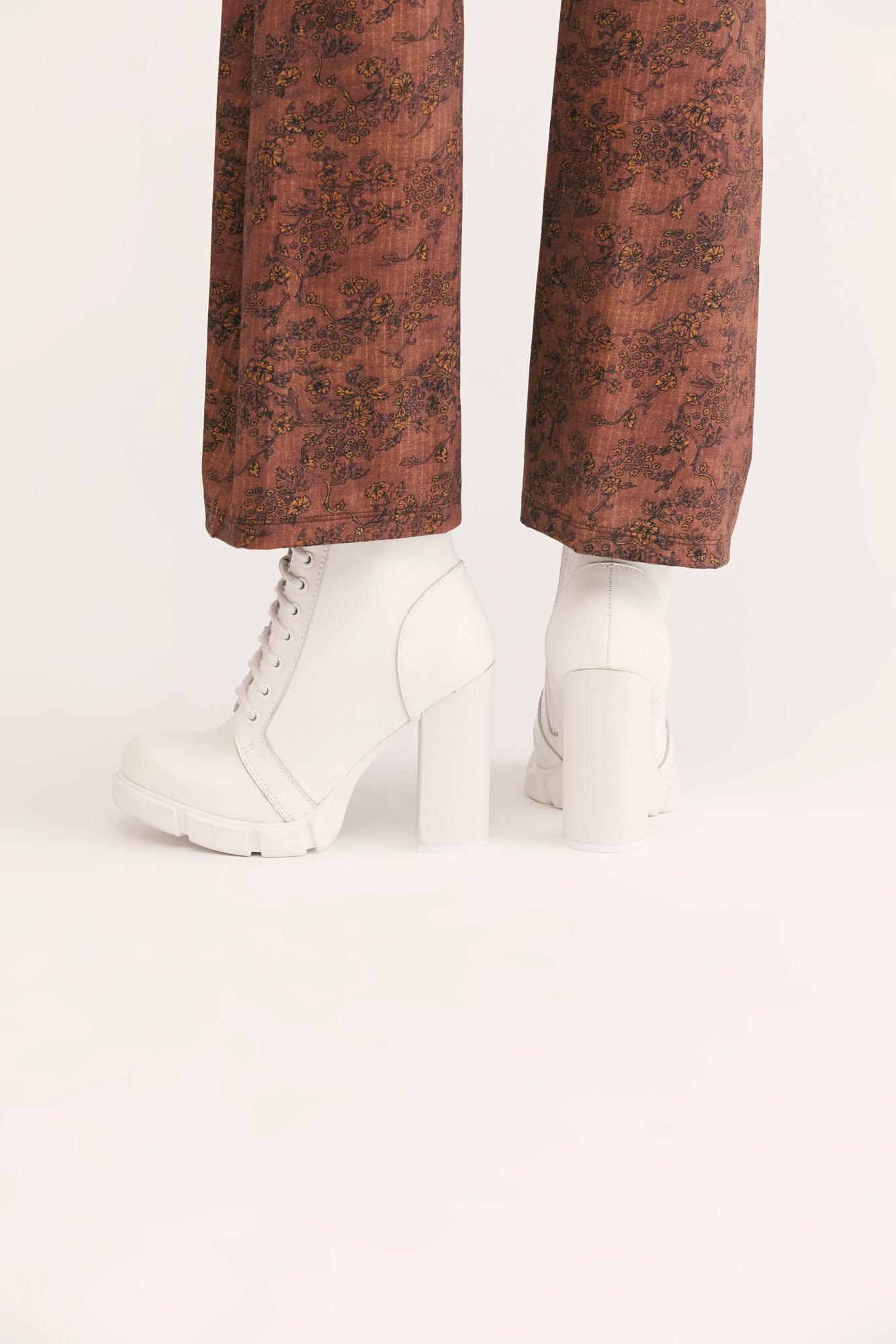 jeffrey campbell solar boot
