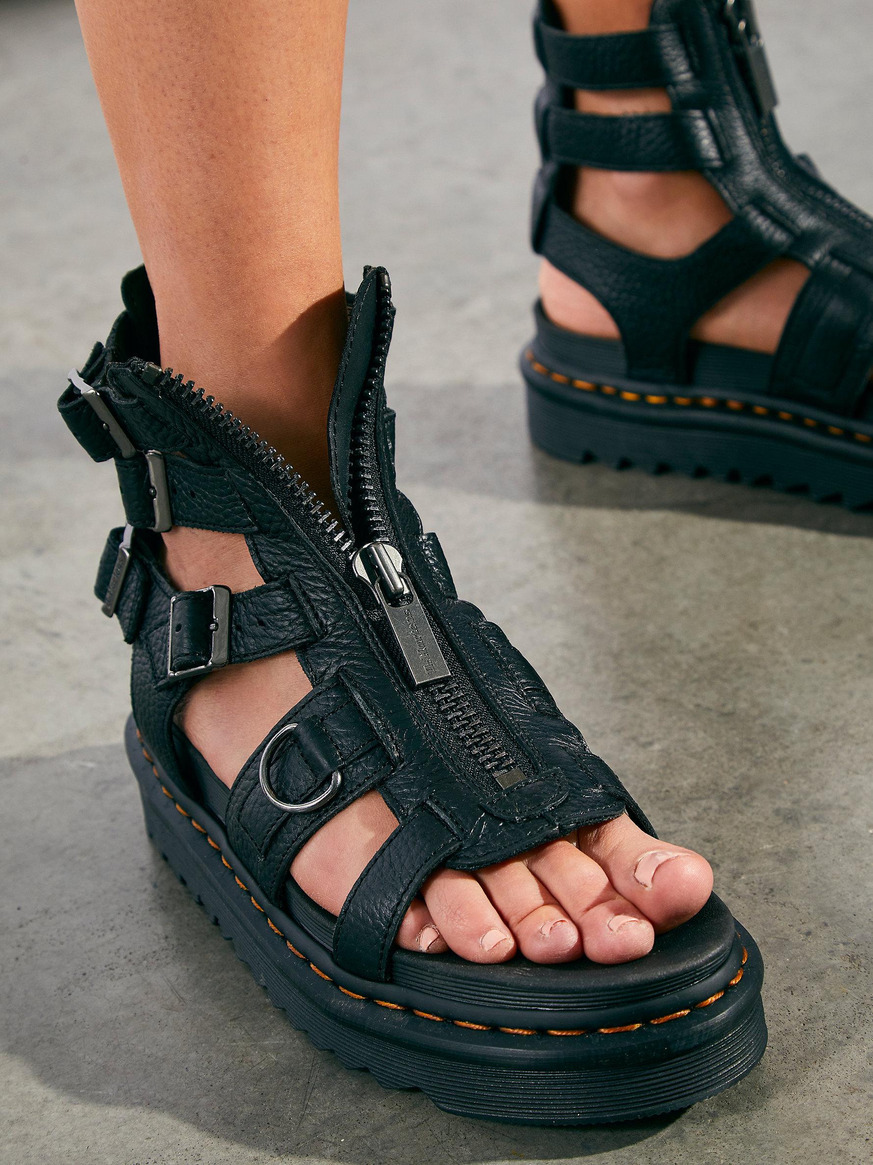 Free People Dr. Martens Olson Sandals in Black | Lyst