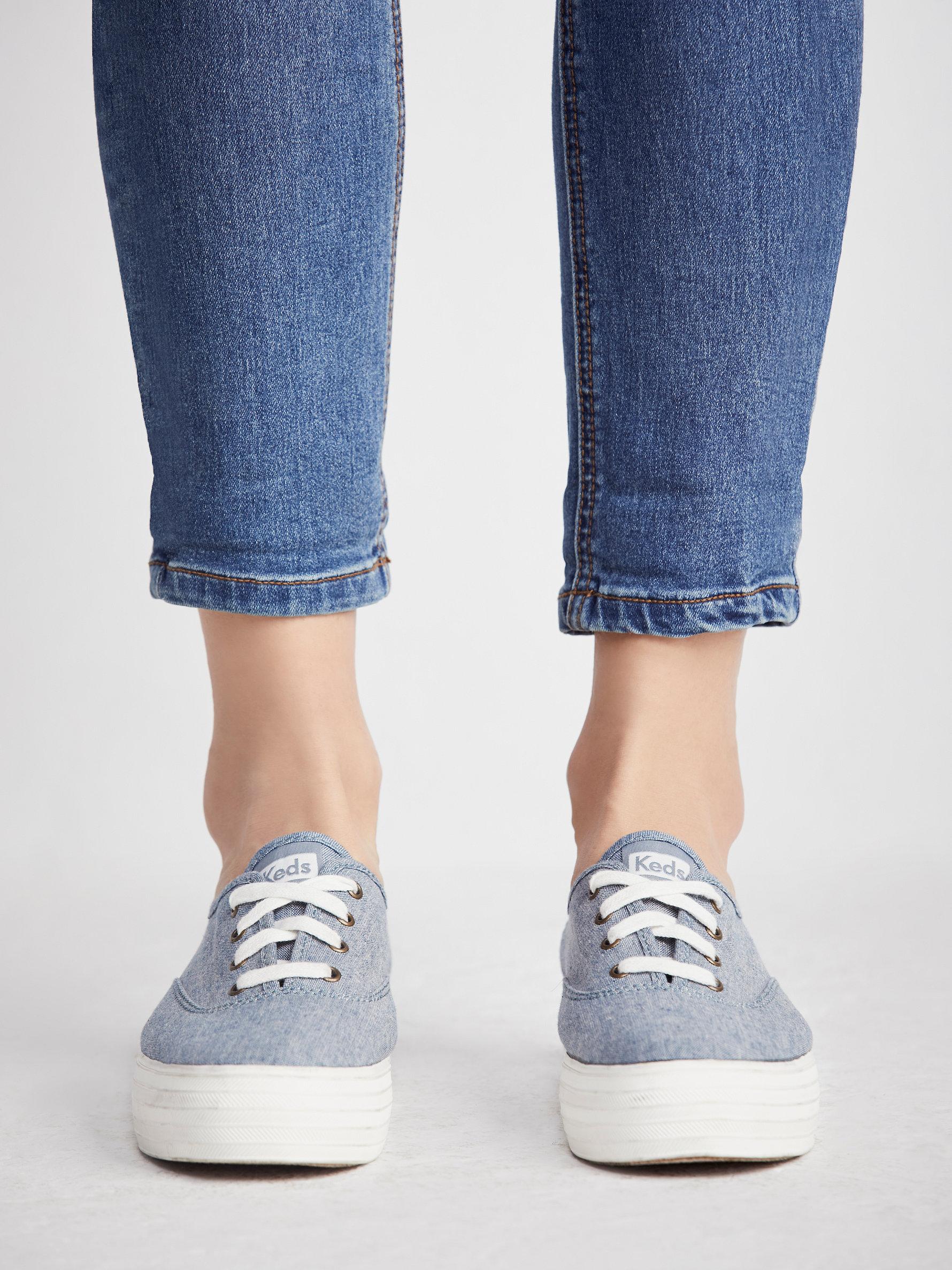 dark blue keds