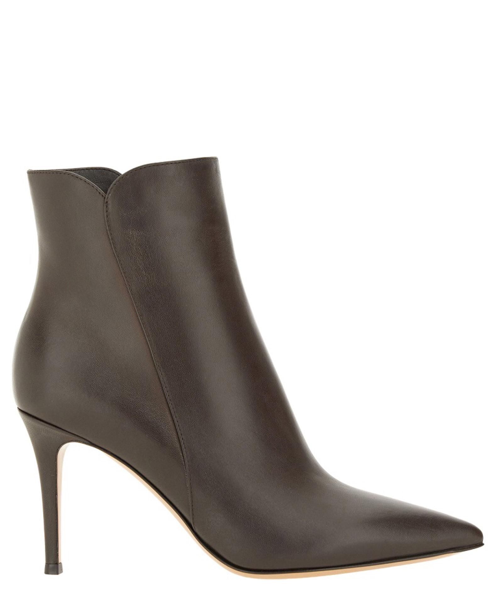 Gianvito rossi booties sale 2025