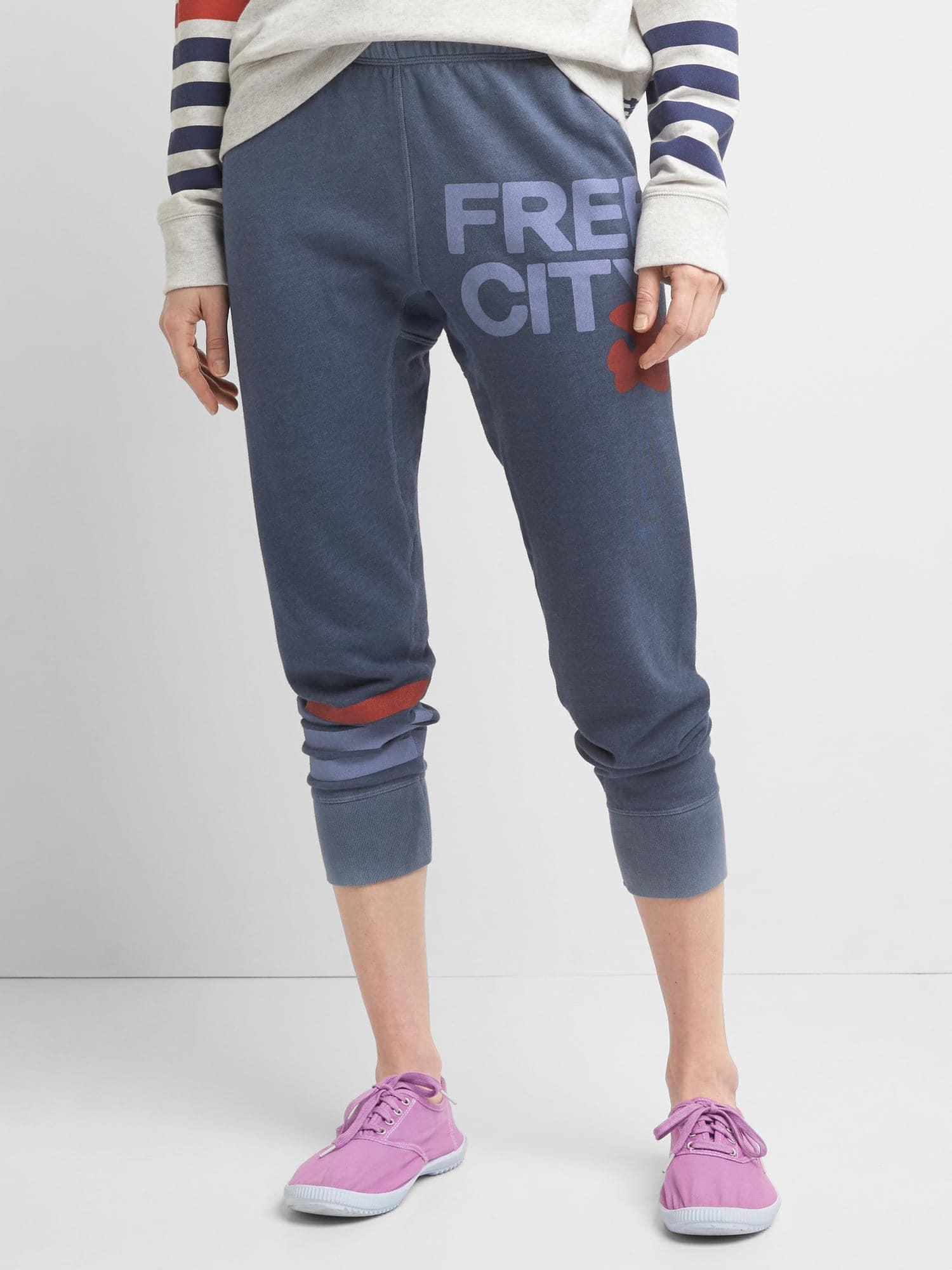Gap Cotton Free City® X Crop Joggers in 