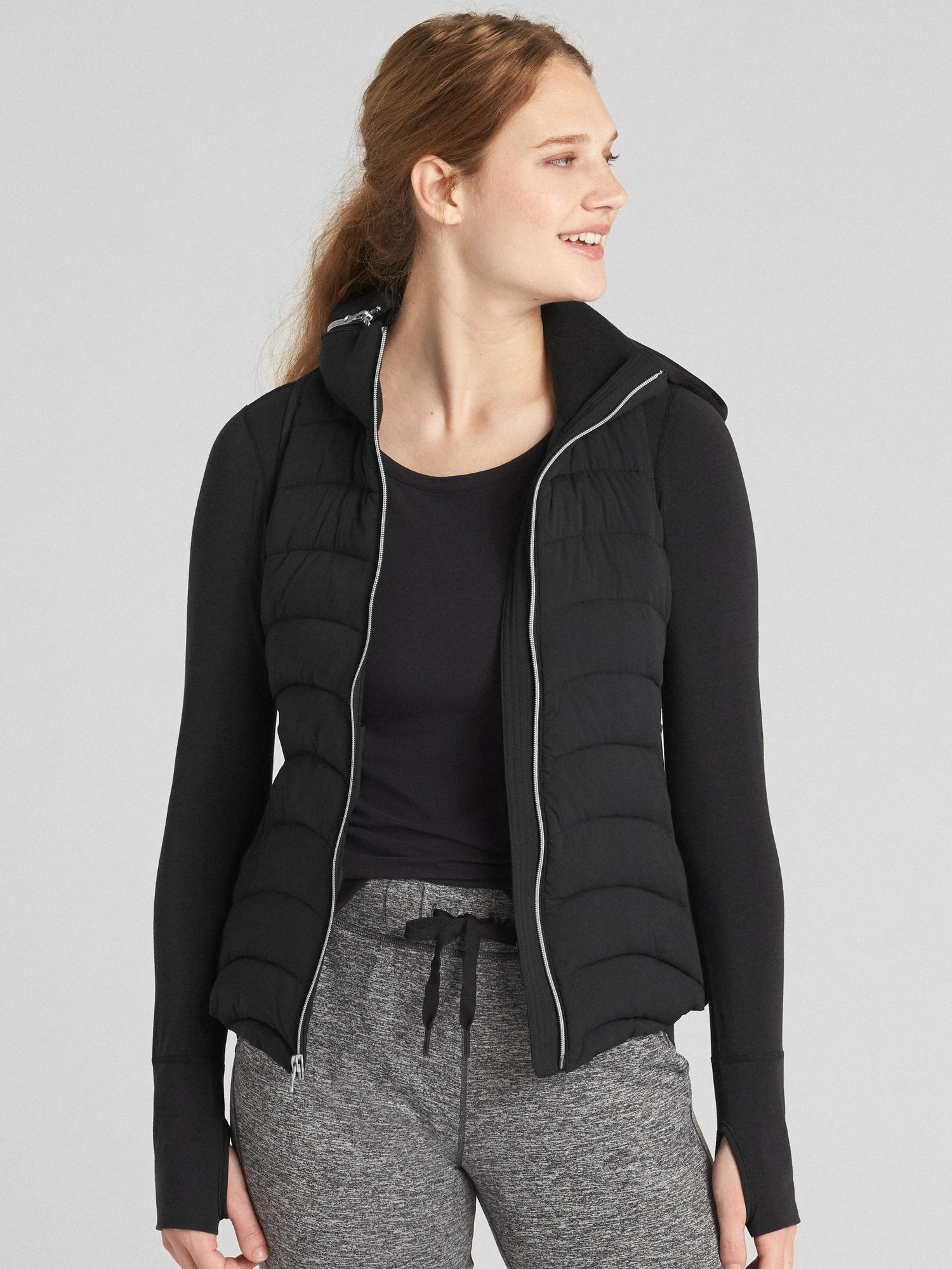 gapfit lightweight hooded puffer jacket