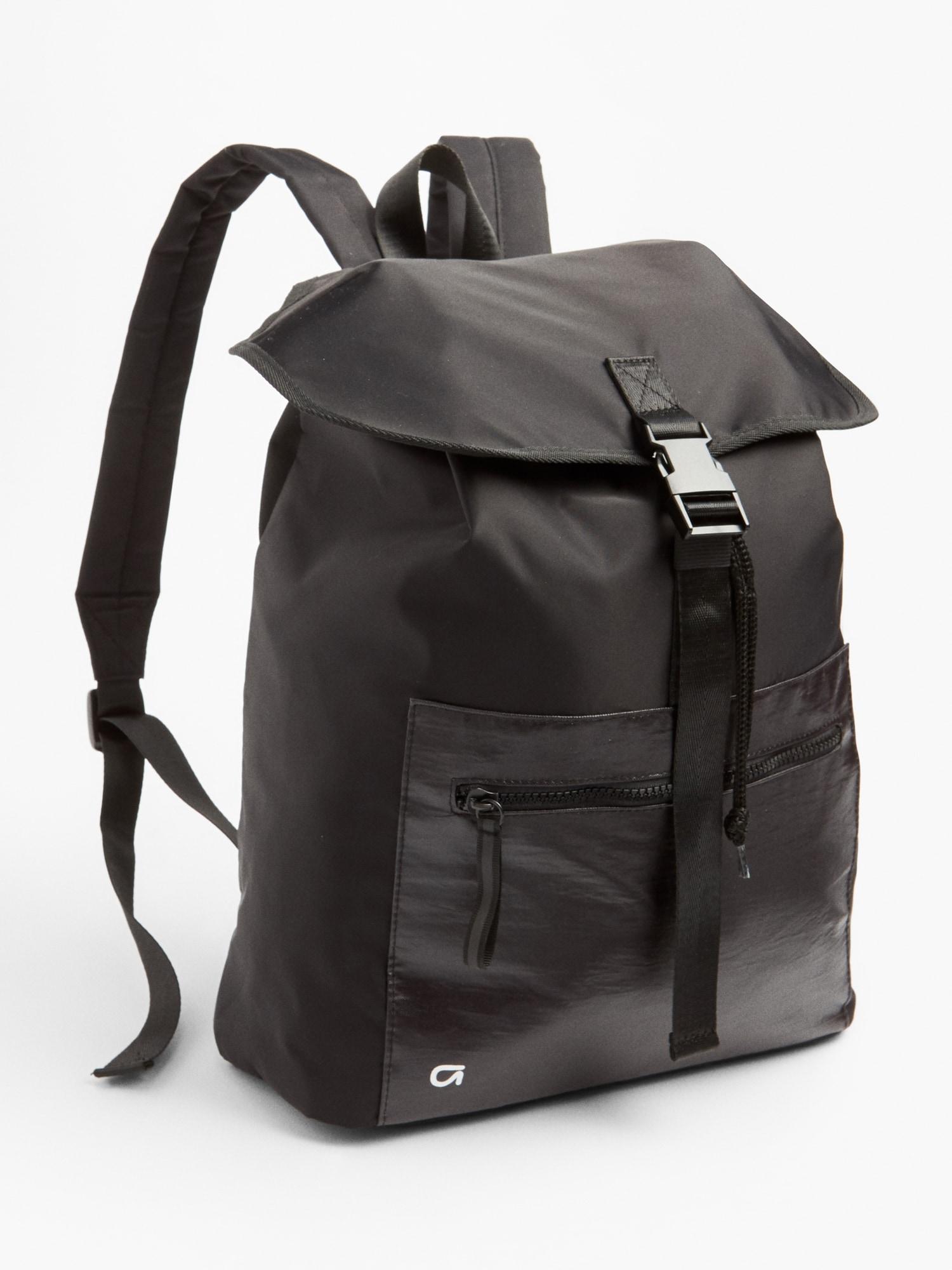 gap black backpack