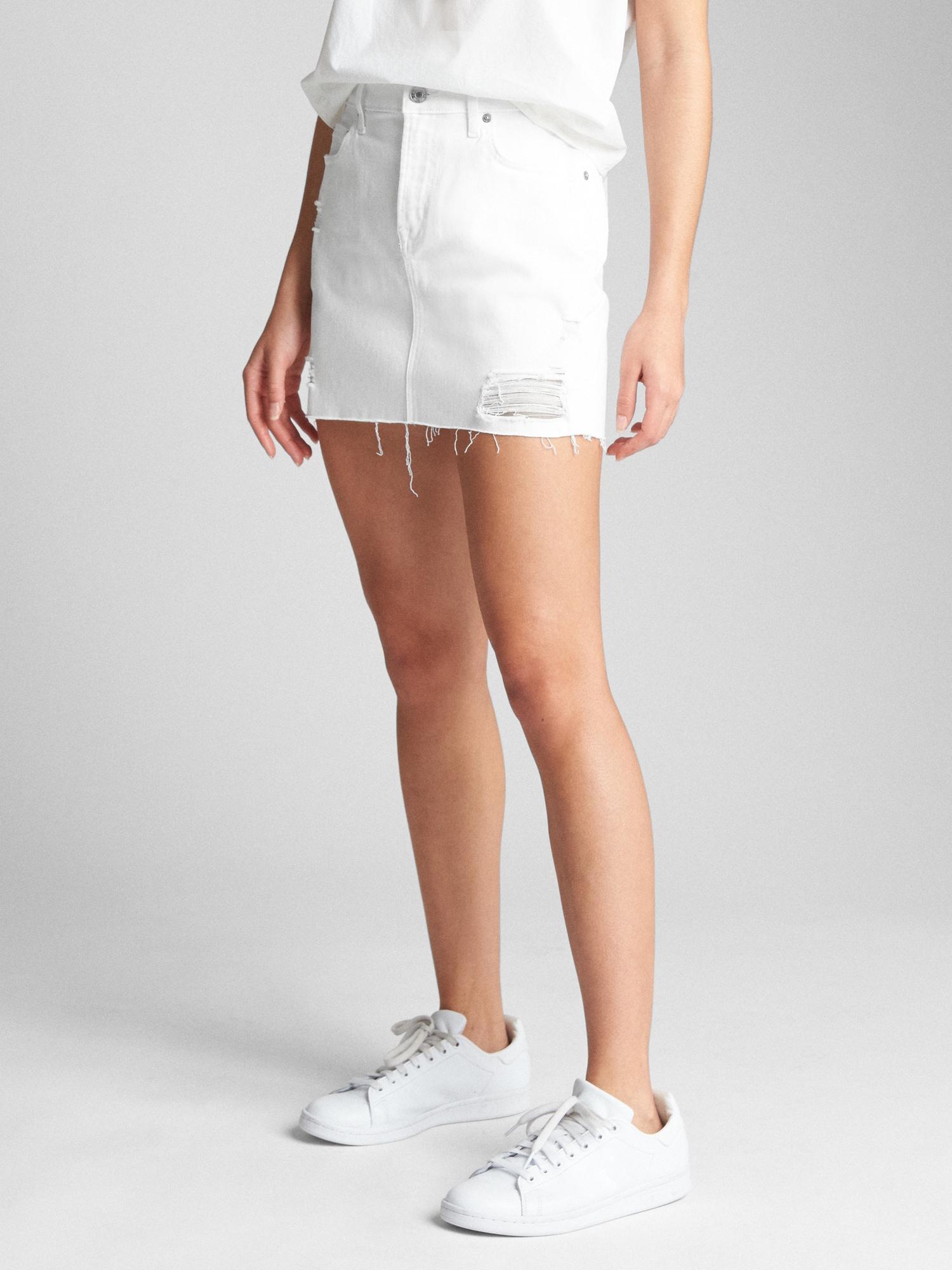 white denim skirt gap