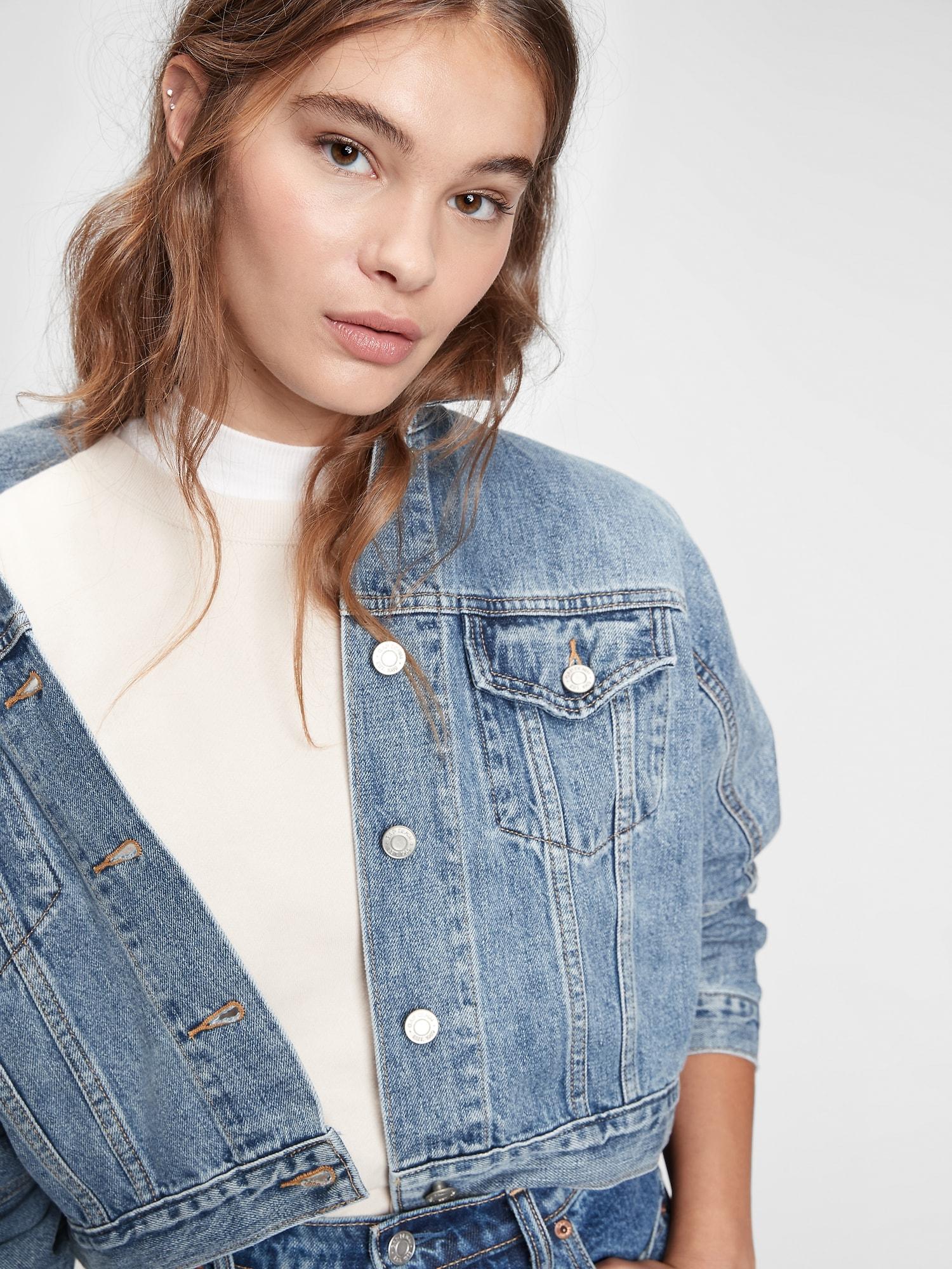 gap light wash denim jacket