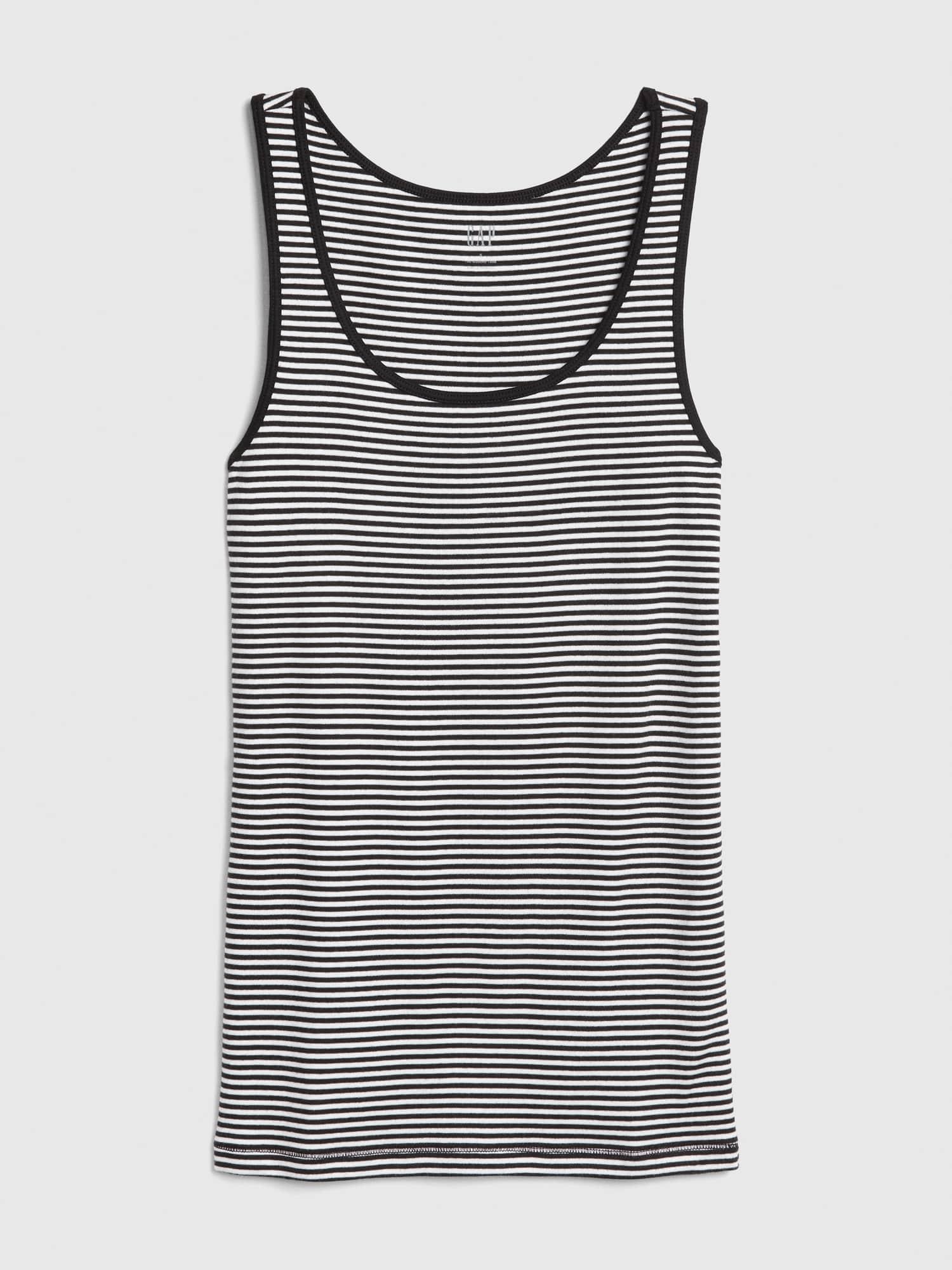 gap black tank top
