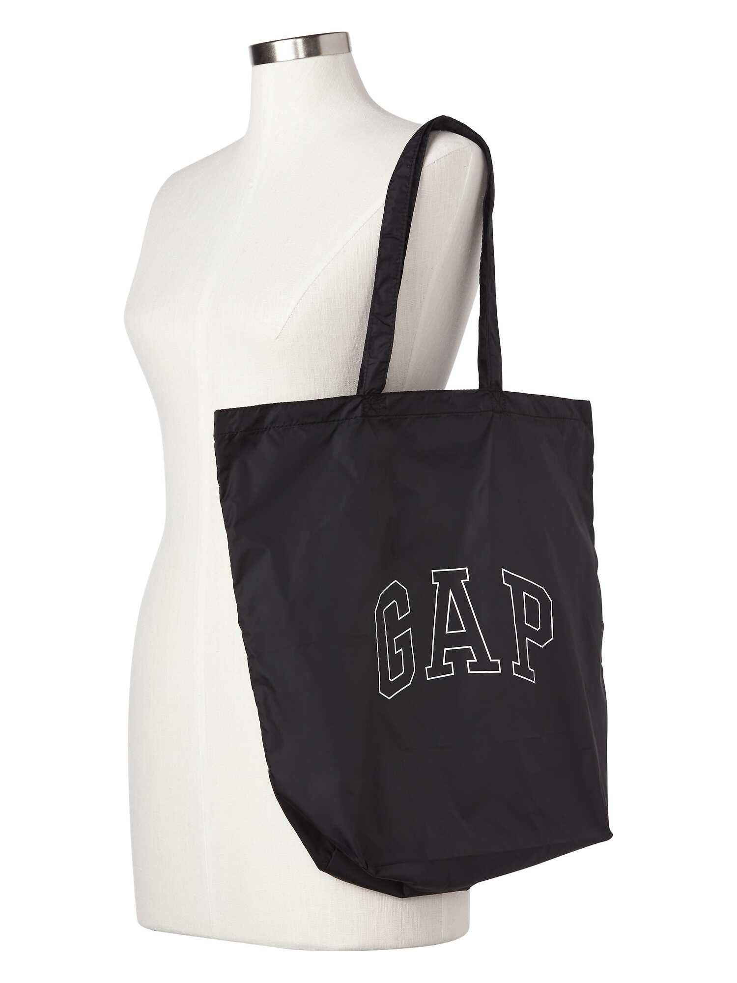 gap black tote bag