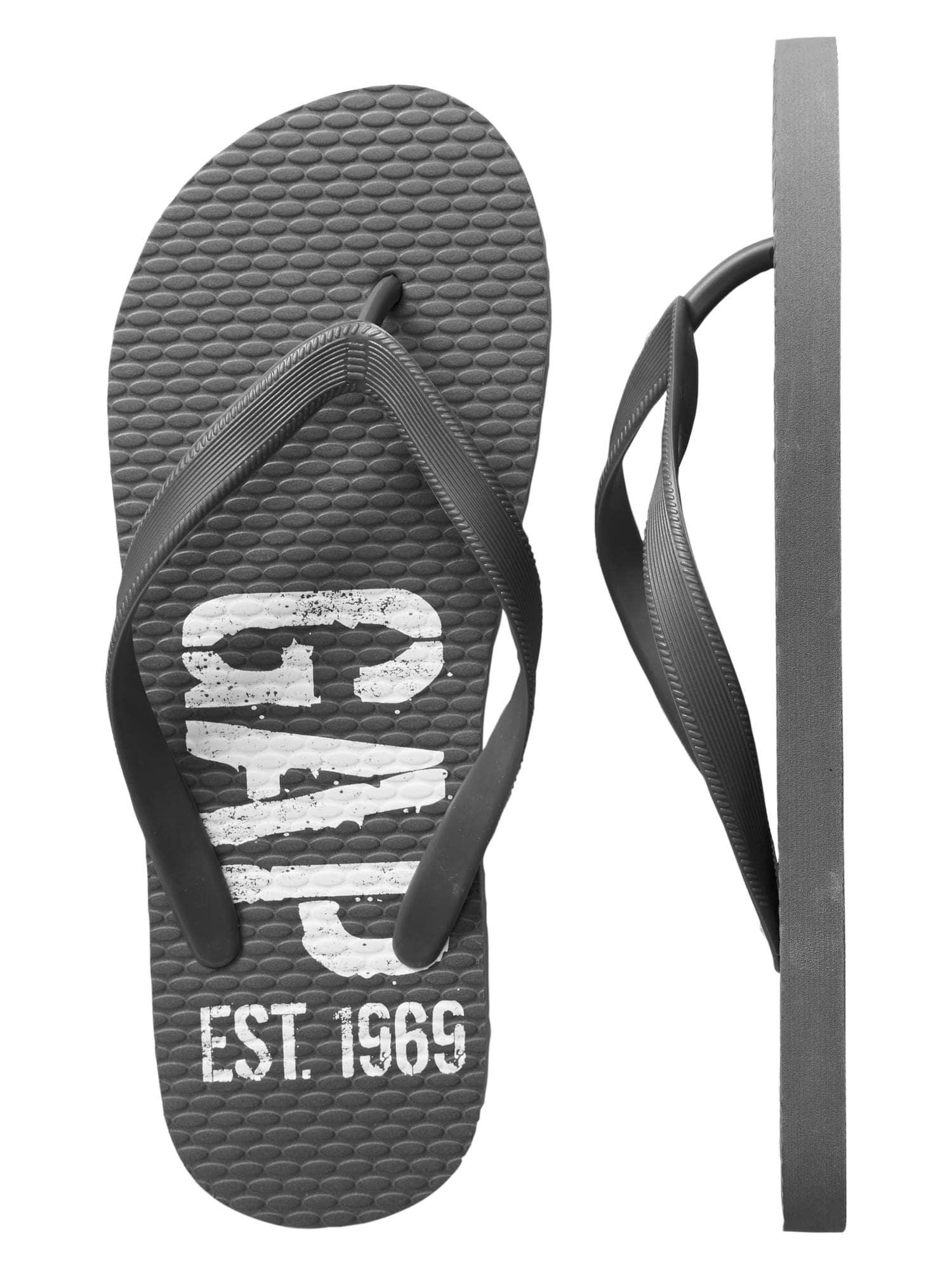gap flip flops
