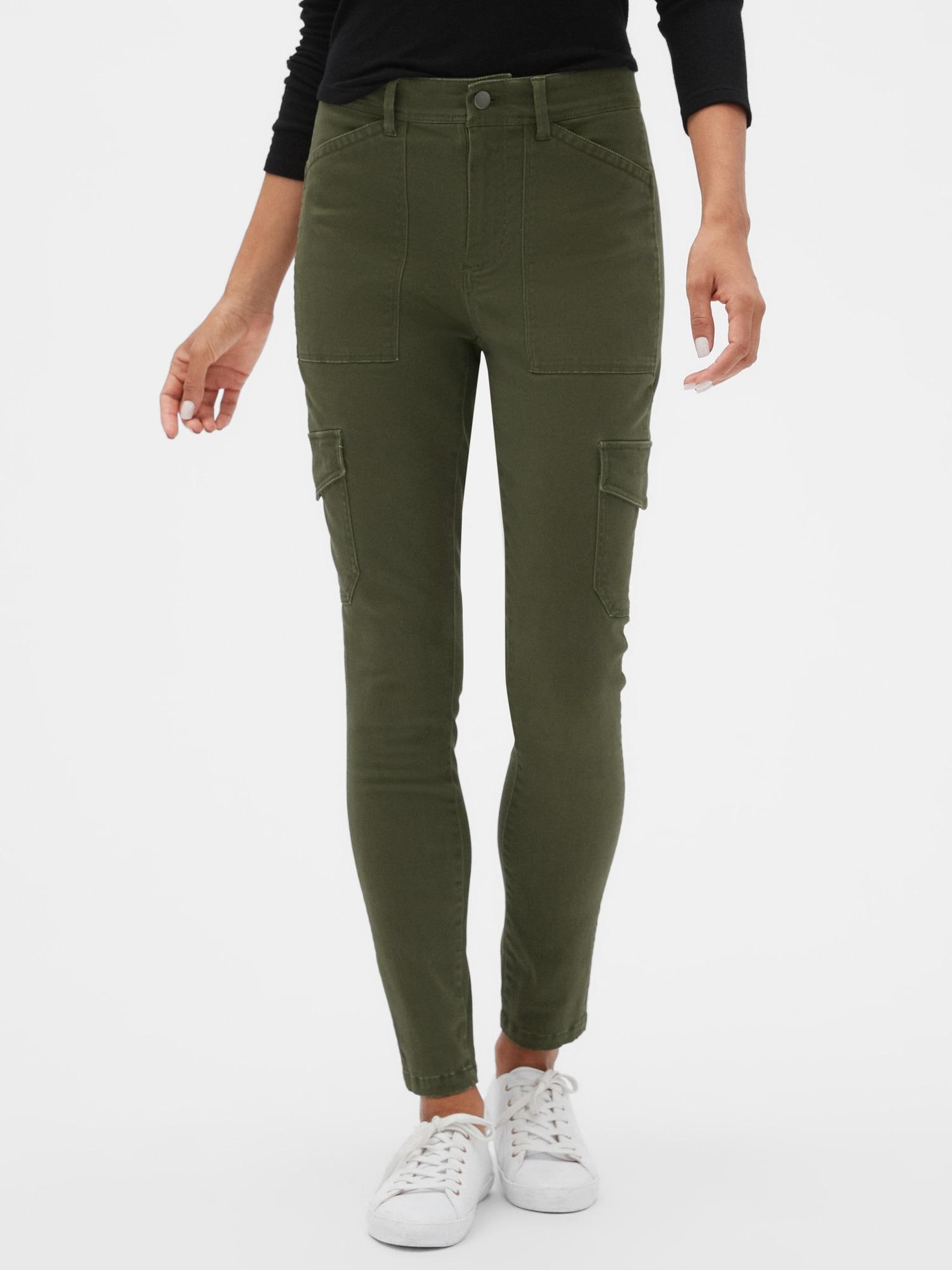Skinny Cargo Pants in Black Moss 