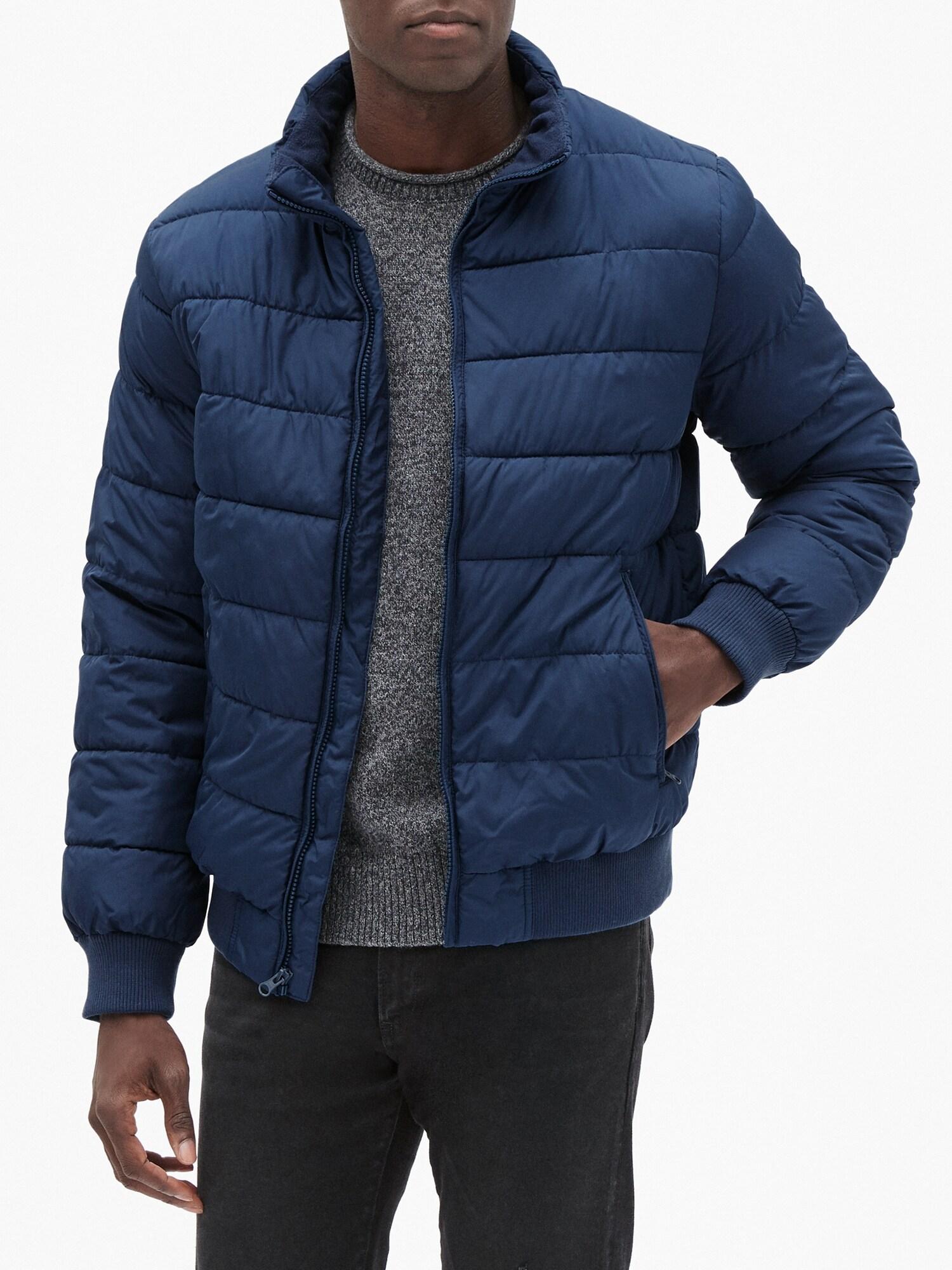 Gap warmest. Мужской пуховик jordan essential puffer jacket. зимняя куртка gap. куртка гап зимняя мужская. дутая куртка мужская красно синяя.