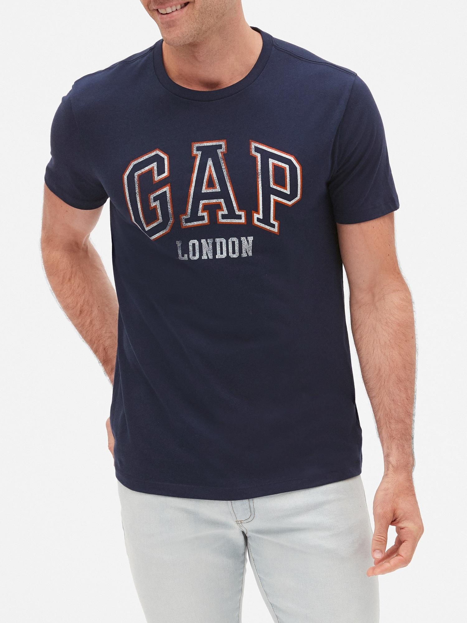 t shirt gap