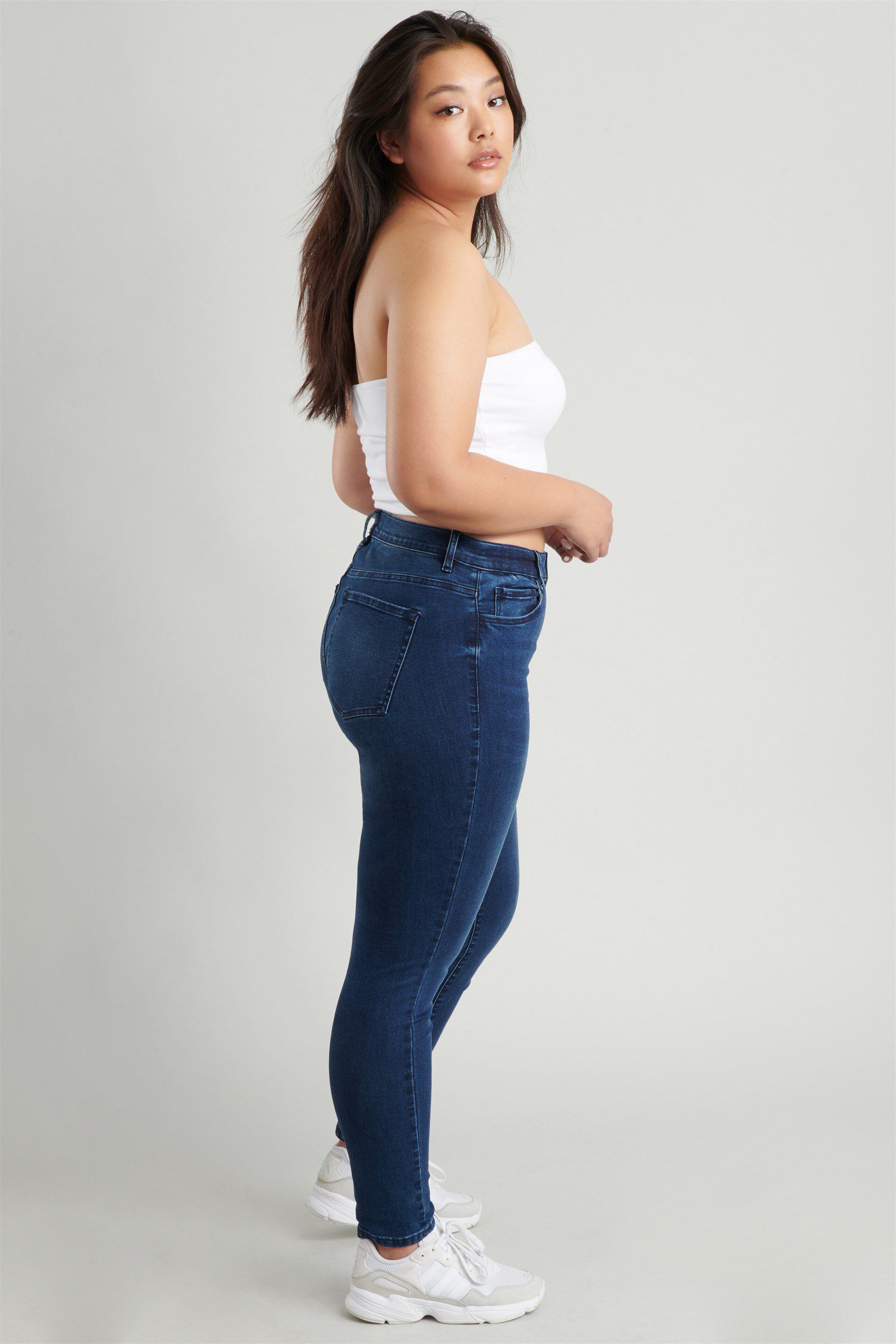Garage Denim High Rise Jeggings in Blue 